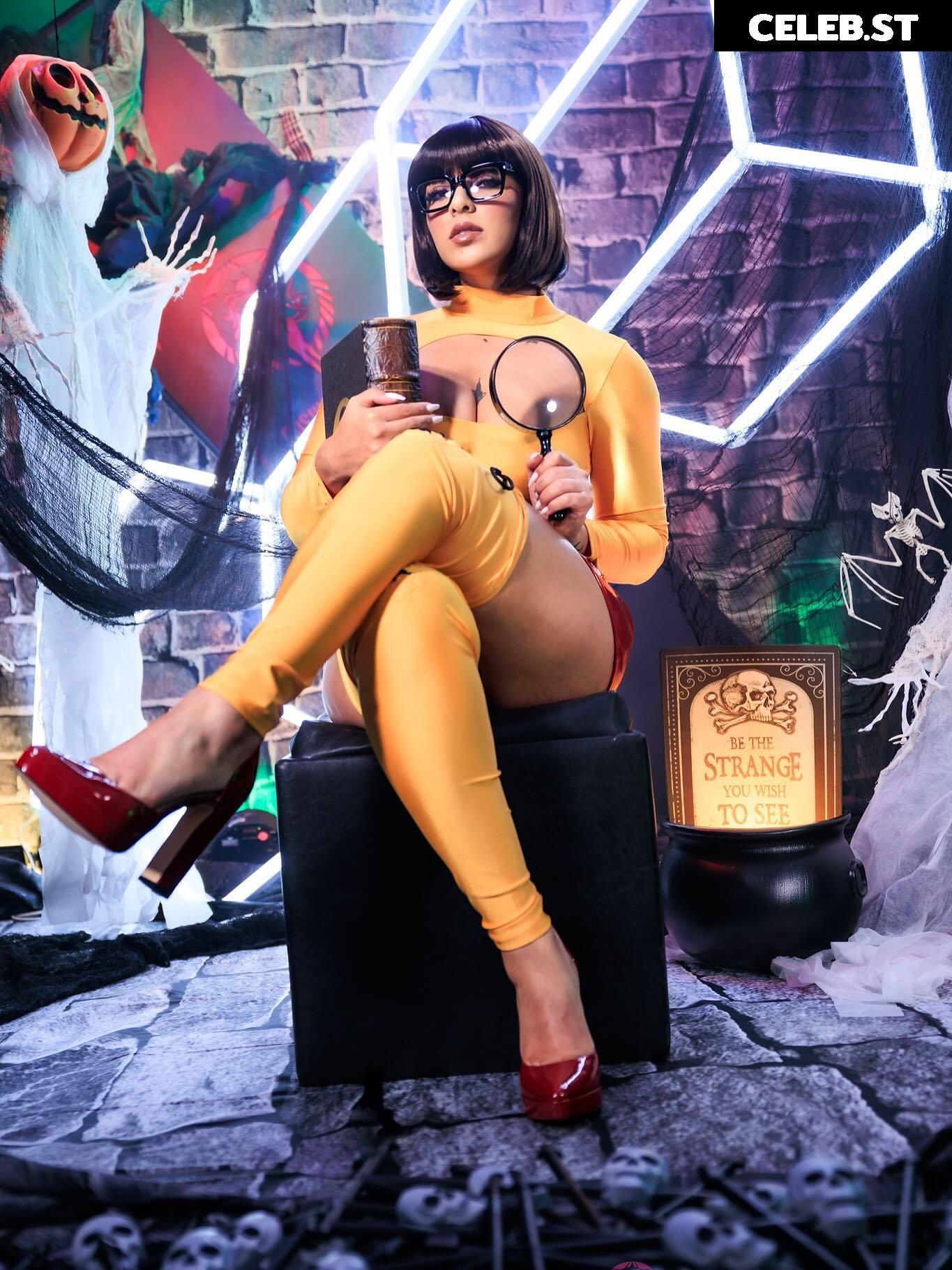 mortalmikasa Image 23926067