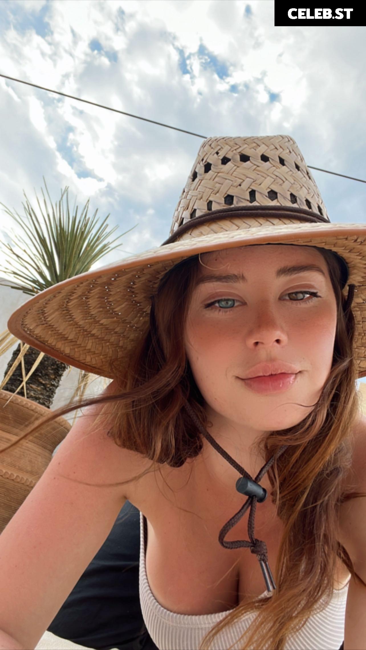 Sarah McDaniel (Krotchy) - cloudpeople Image 23920471