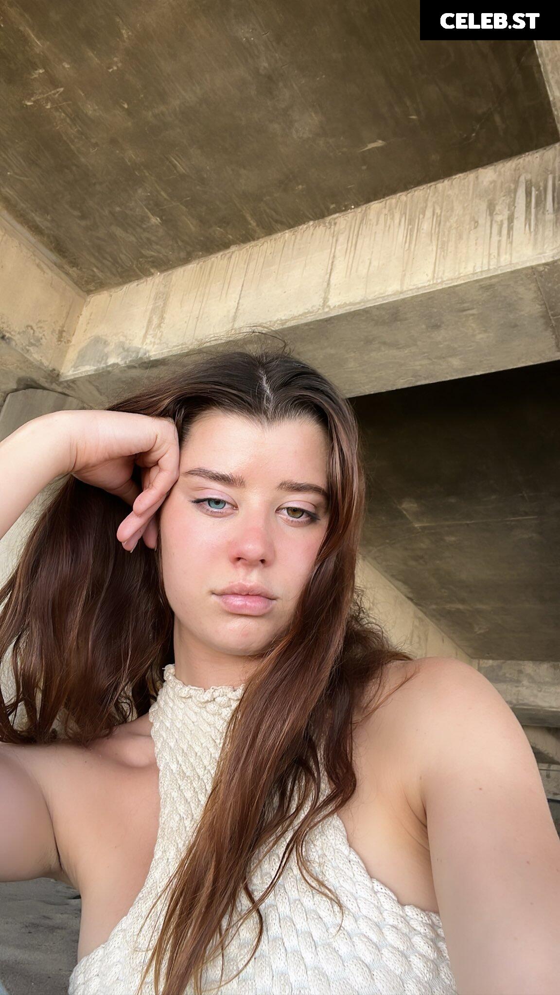 Sarah McDaniel (Krotchy) - cloudpeople Image 23920470