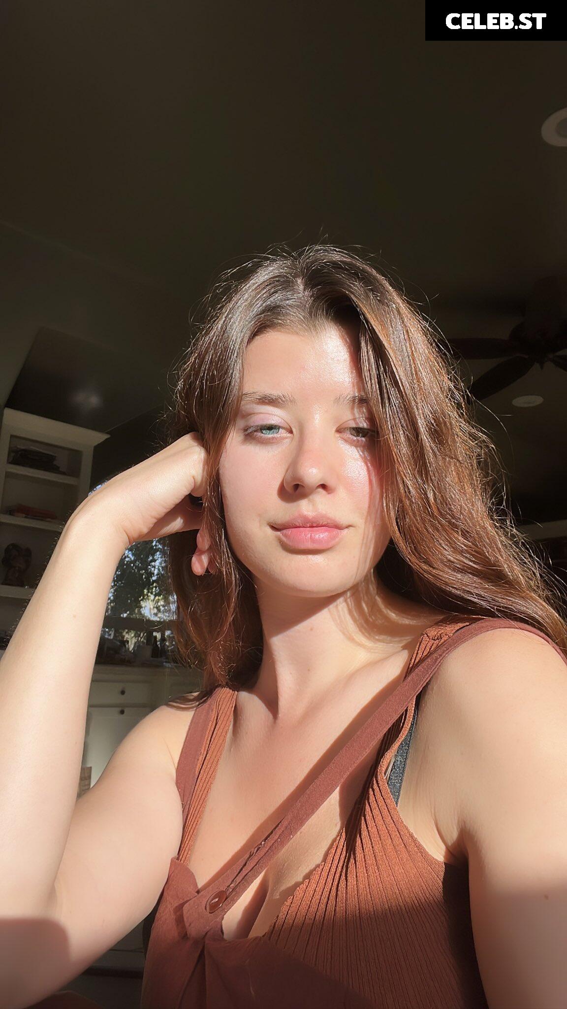Sarah McDaniel (Krotchy) - cloudpeople Image 23920475