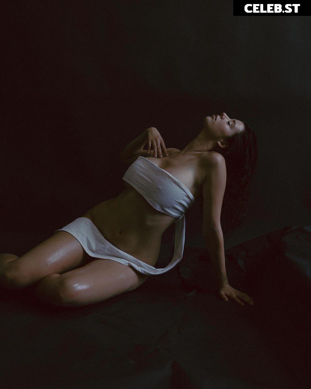 Sarah McDaniel (Krotchy) - cloudpeople Image 23920333