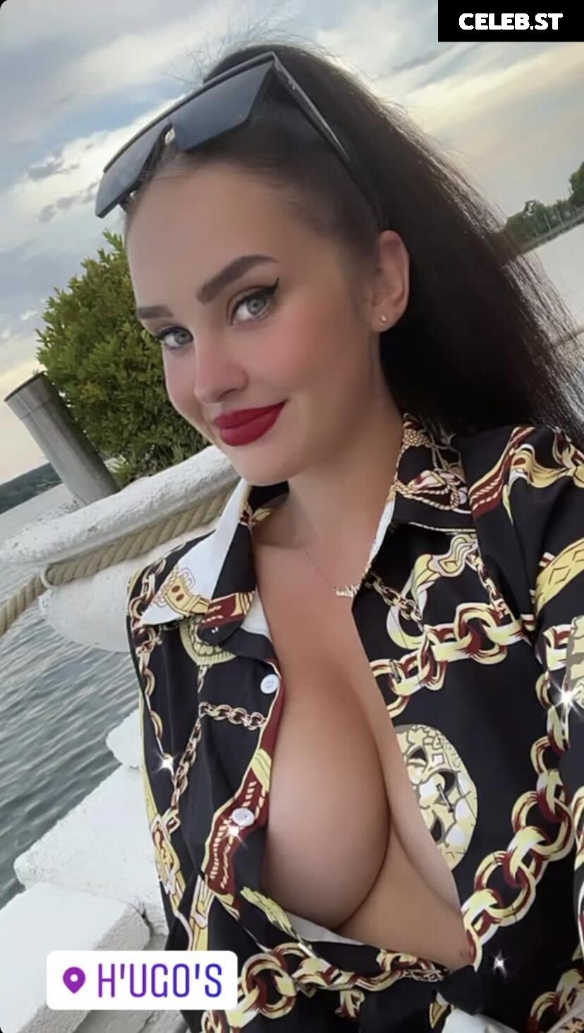 Milena Novacek Image 2392967