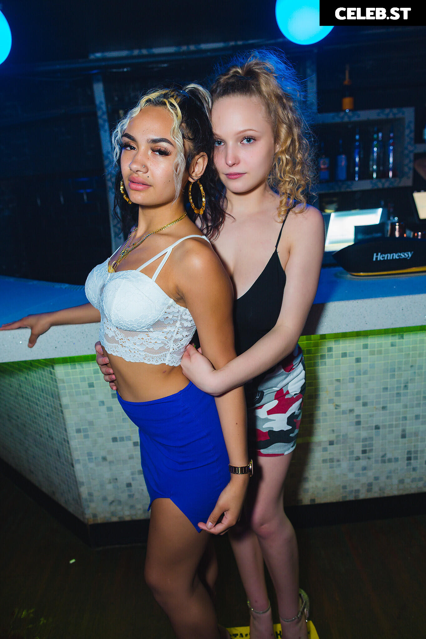 Evie Erikson + Ellie Erikson Image 23929044