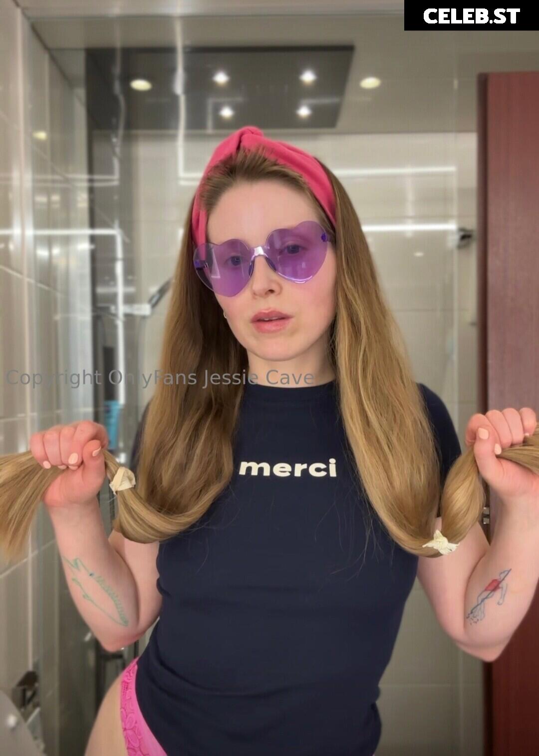Jessie Cave Image 23935991