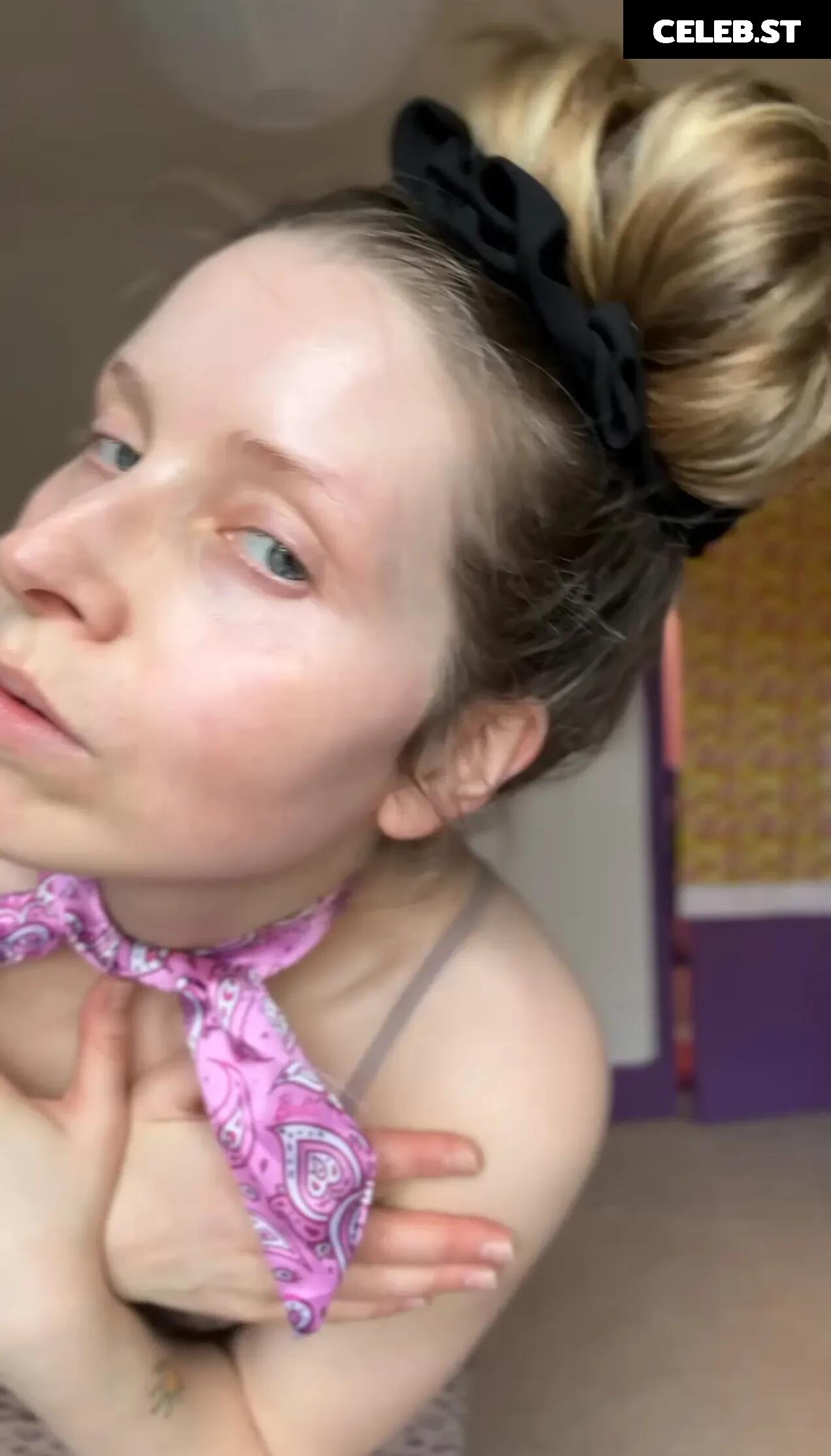 Jessie Cave Image 23936123