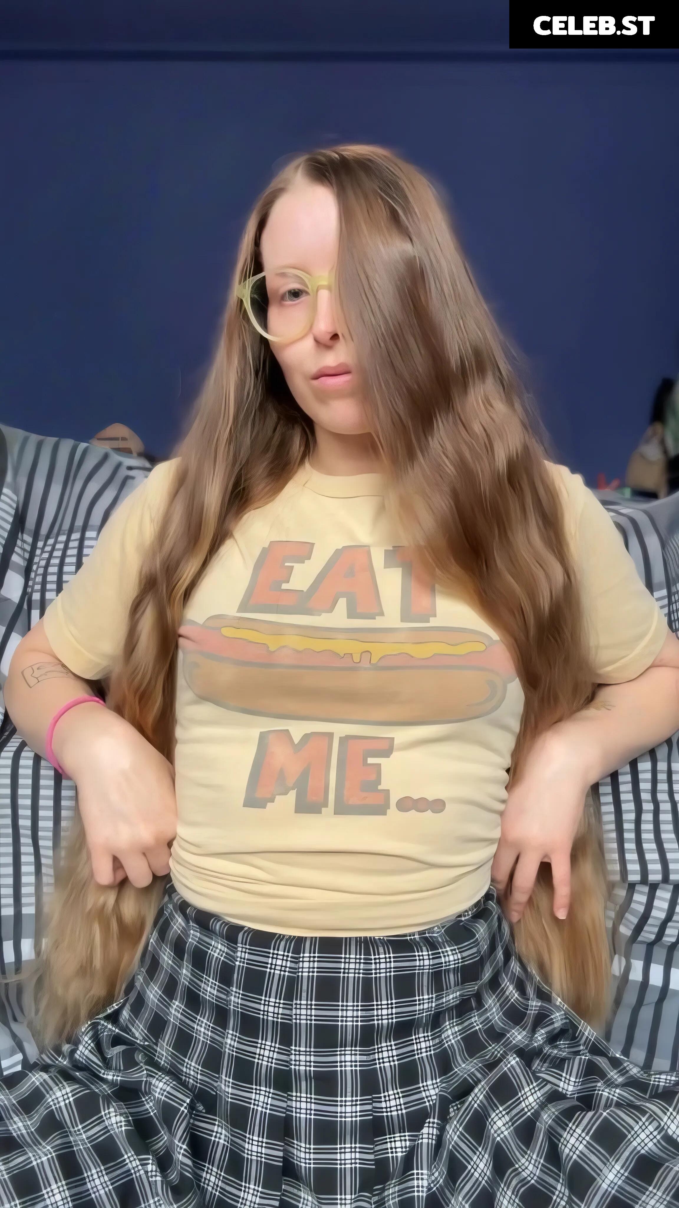 Jessie Cave Image 23936088