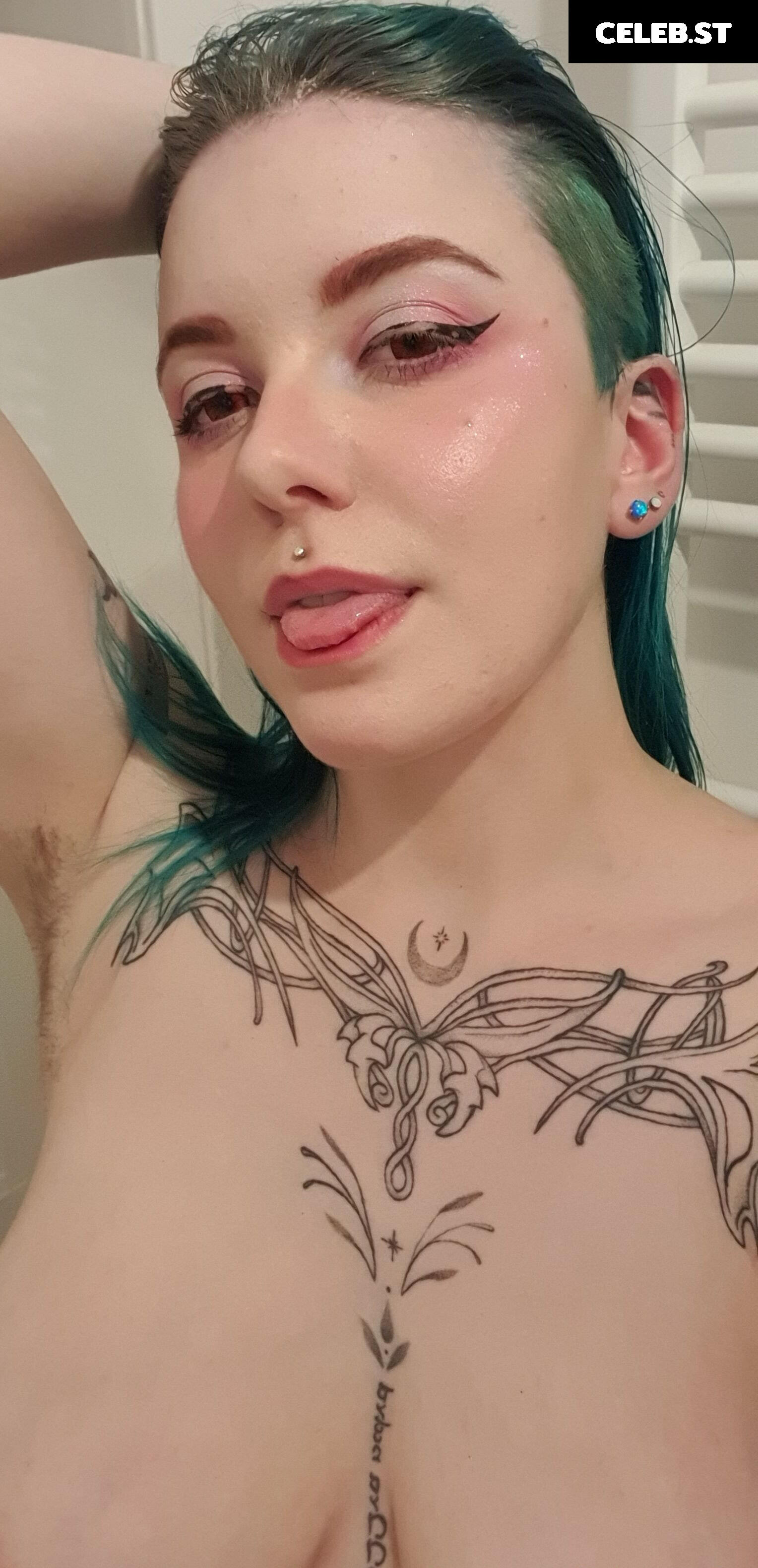 GlitterAndFangs Image 23930996