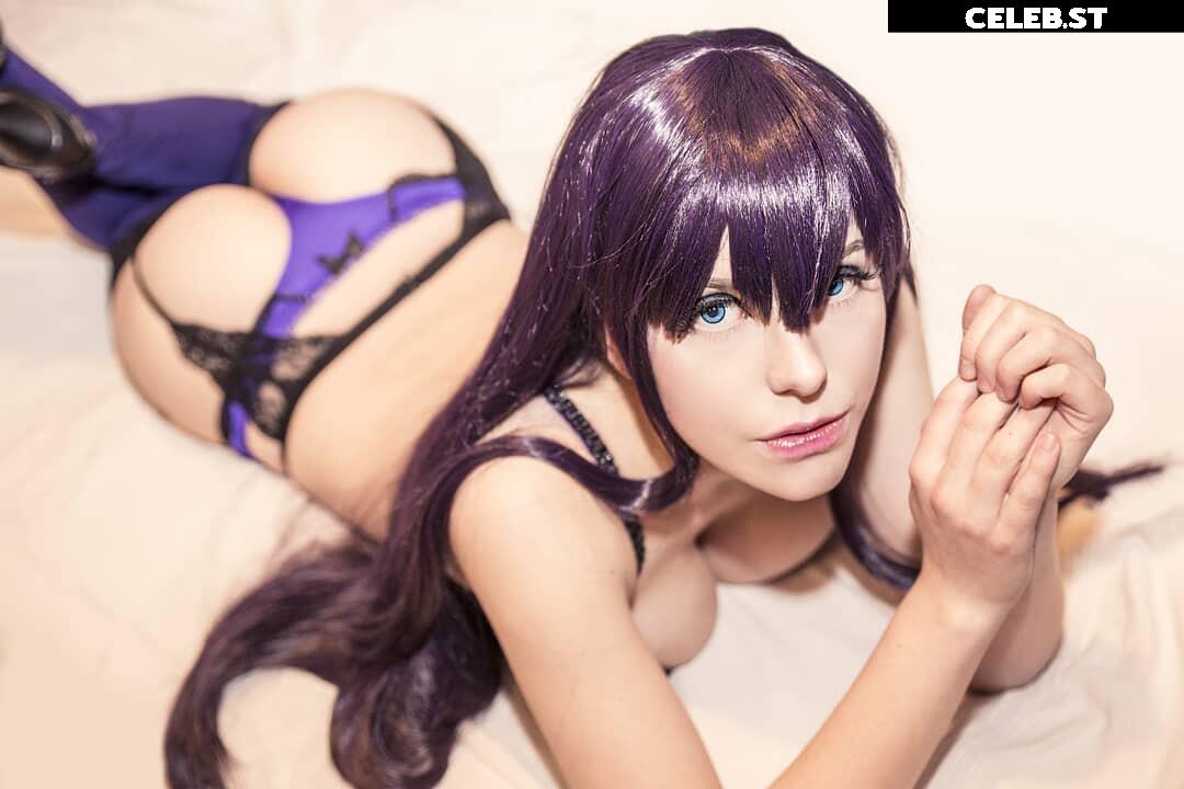 GlitterAndFangs Image 23930949