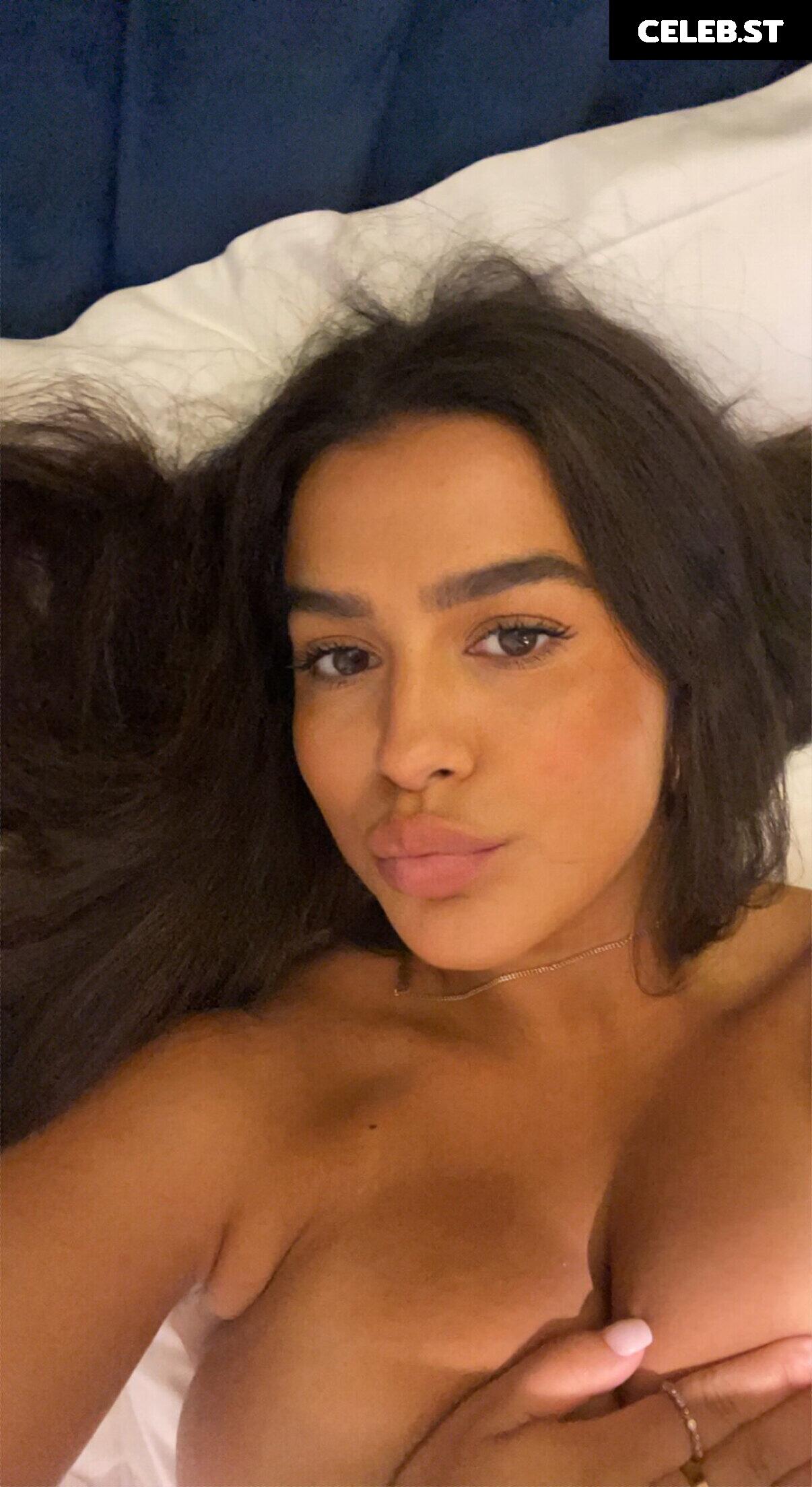 Genny Shawcross - gennnnnnnnnnnnnn Image 23930498