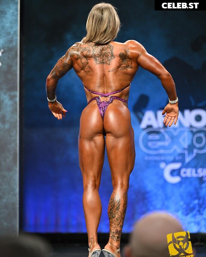 Kristin Pope Image 23932803