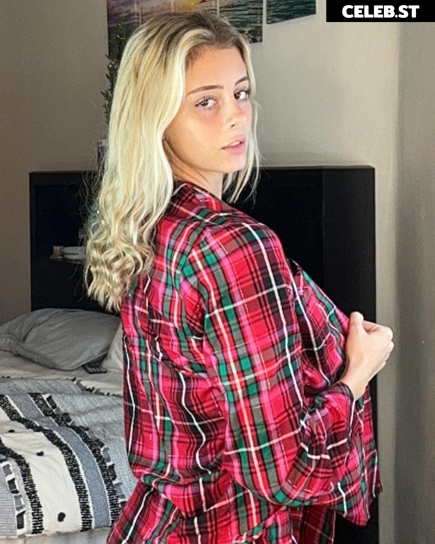Norissa Valdez (@norissavaldez) Image 23904401