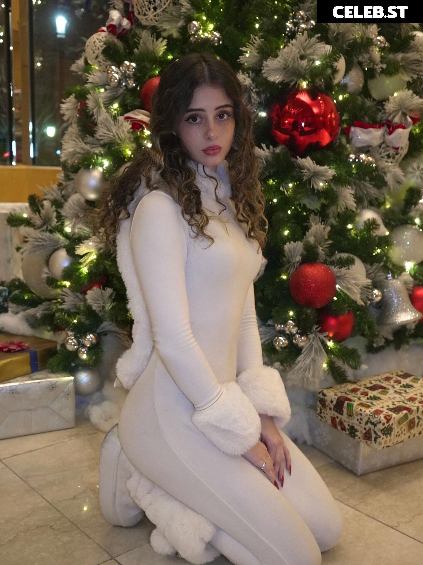 Norissa Valdez (@norissavaldez) Image 23904464