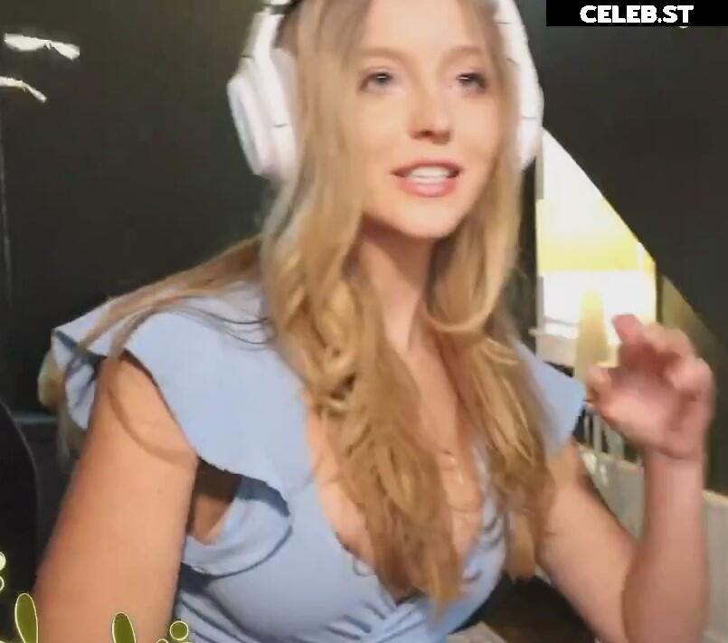 Nipslips &amp; Just Chatting streamers Image 23907120