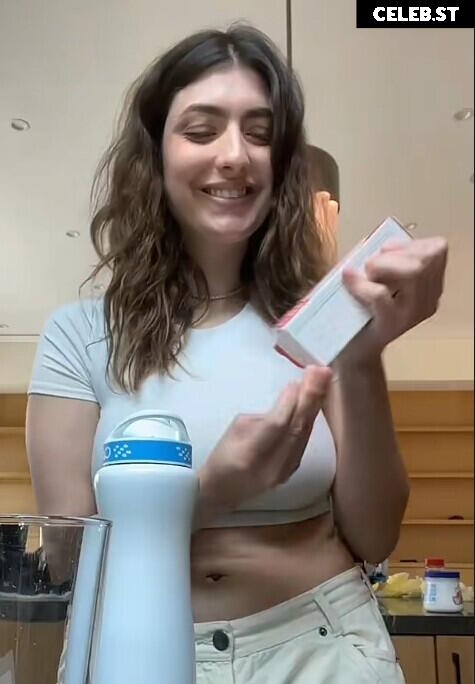 Rachel Levin / RclBeauty101 Image 23909579