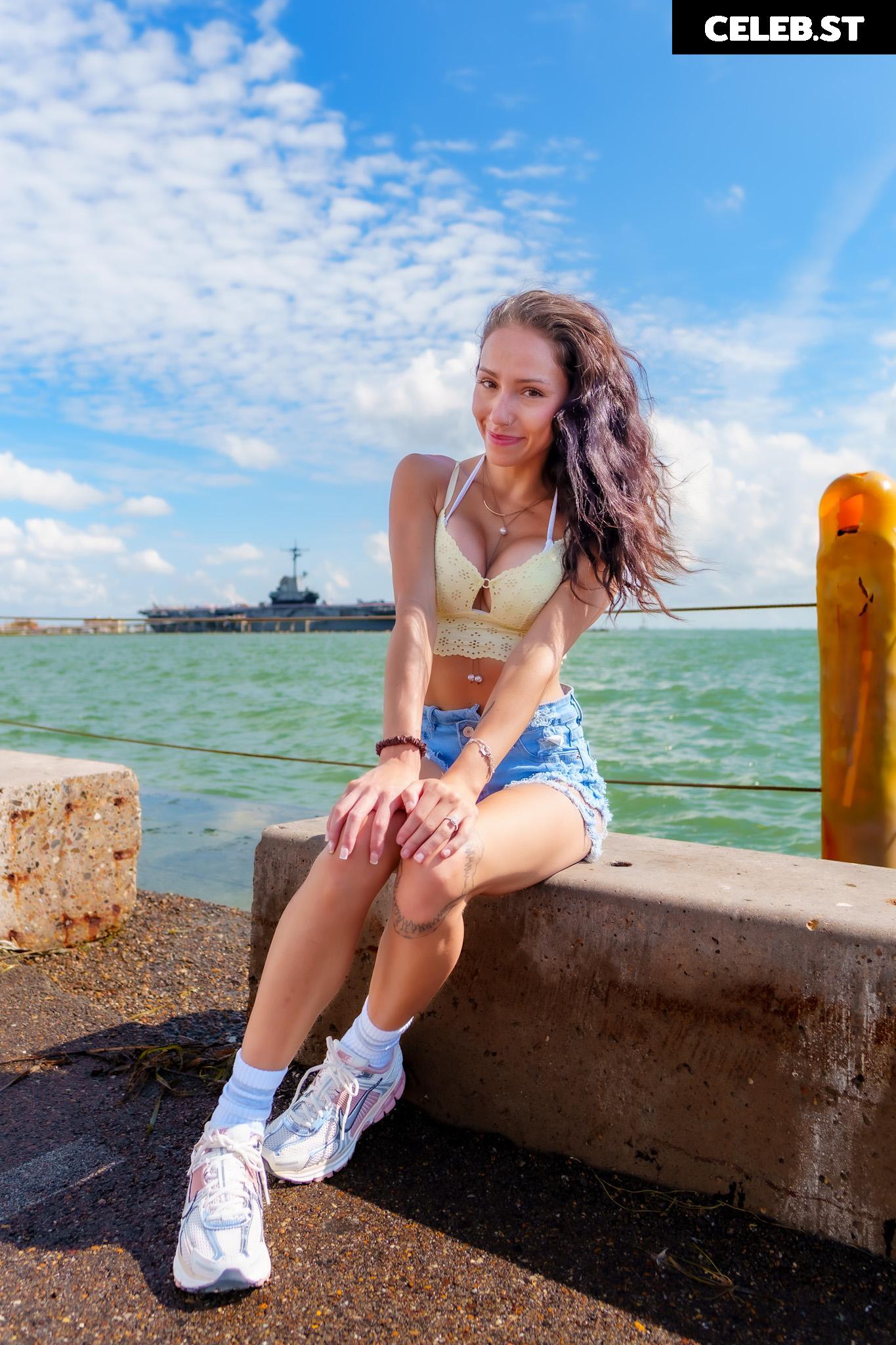 ItsAnnaRain | FitCoupleXo | ItsCaylaWatsun Image 23980348