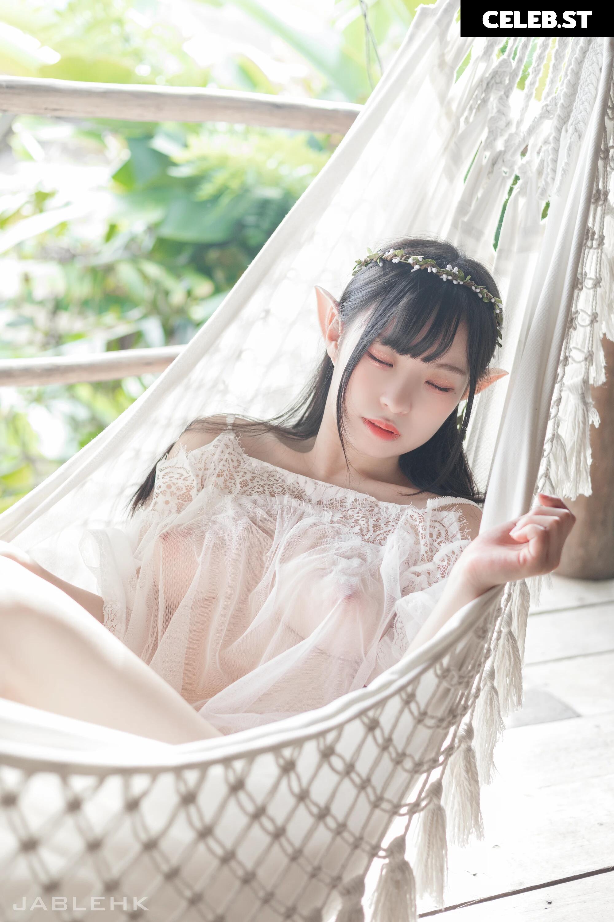 Littlesshine_ / Haruko / Chingyi Image 23853117