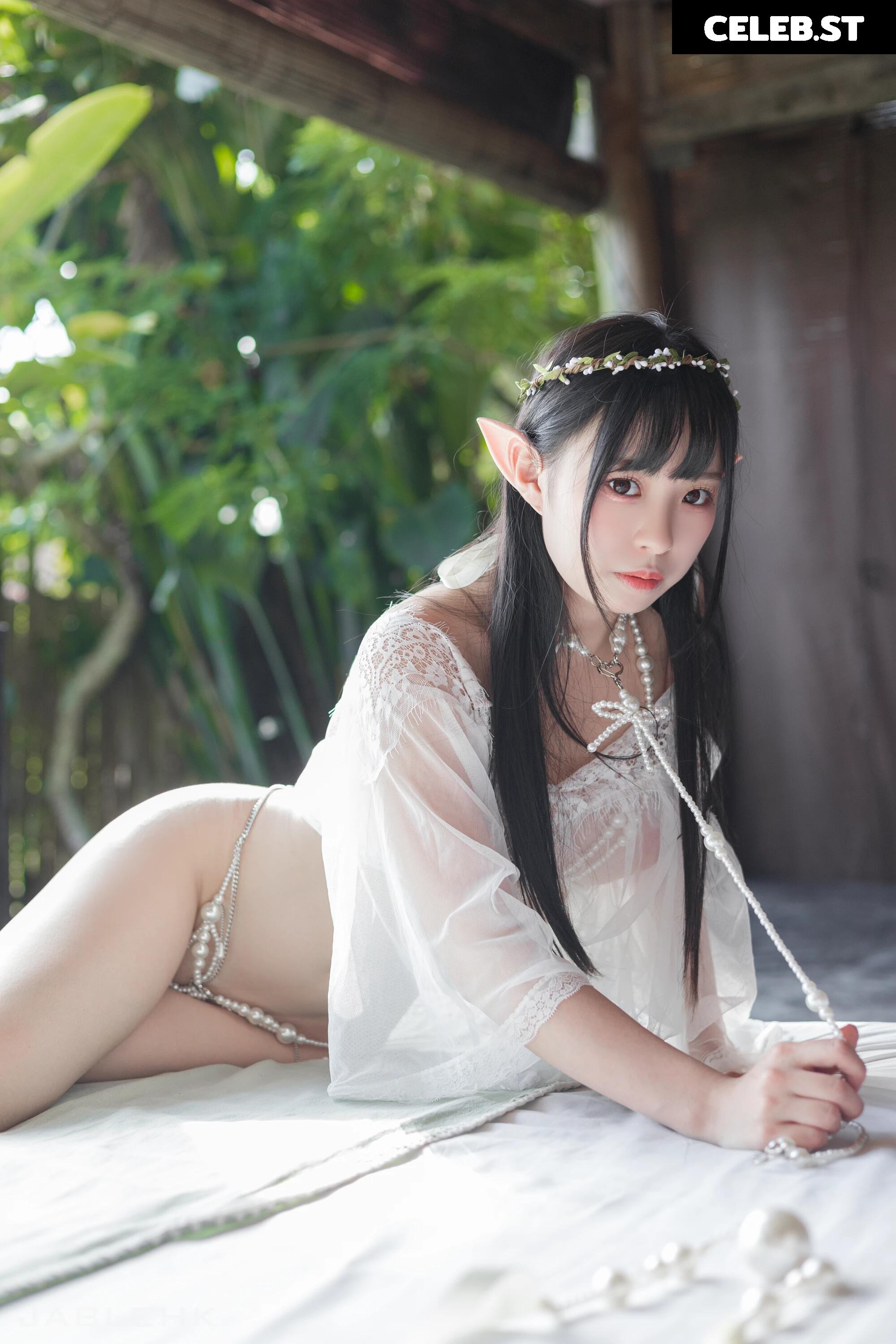 Littlesshine_ / Haruko / Chingyi Image 23853107
