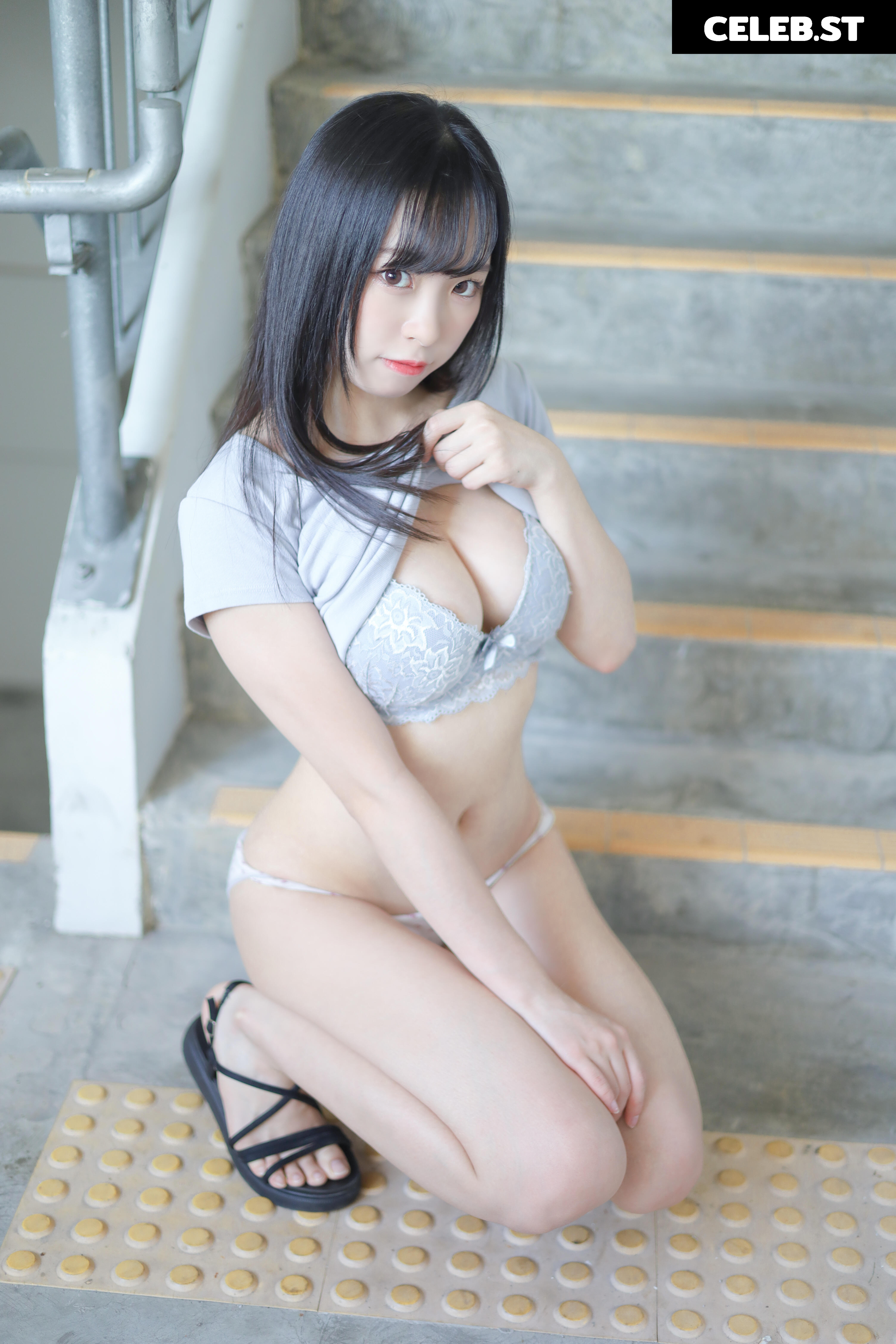 Littlesshine_ / Haruko / Chingyi Image 23852977