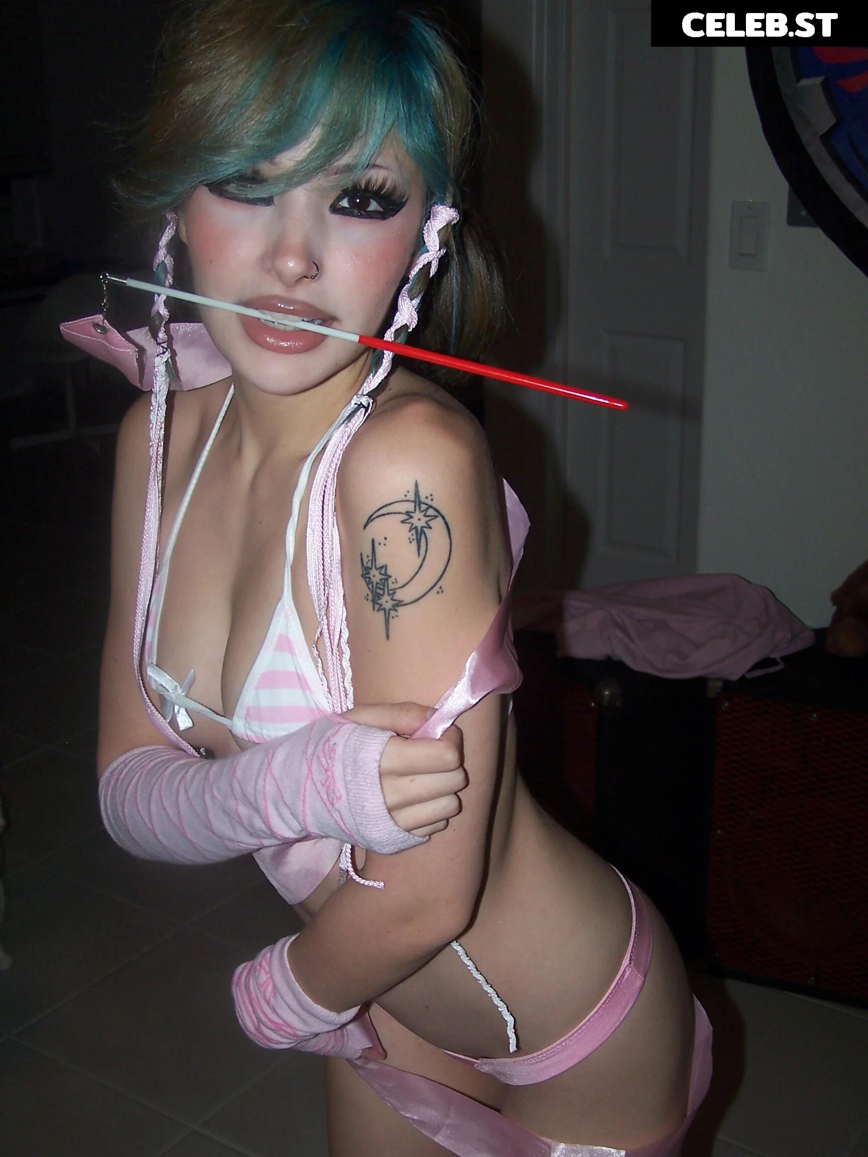 wtsdafuzz / nikki / xxxnxc / ms.starbits Image 23867970