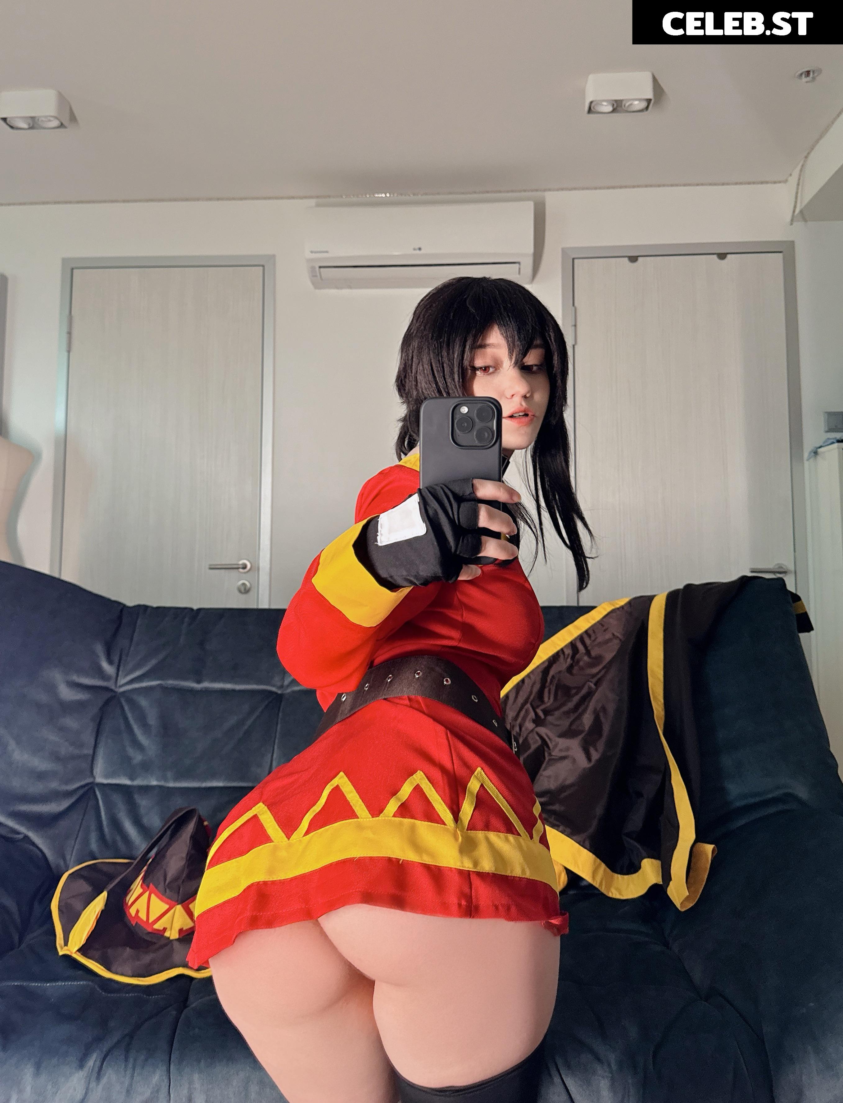 Donna loli Image 23845002