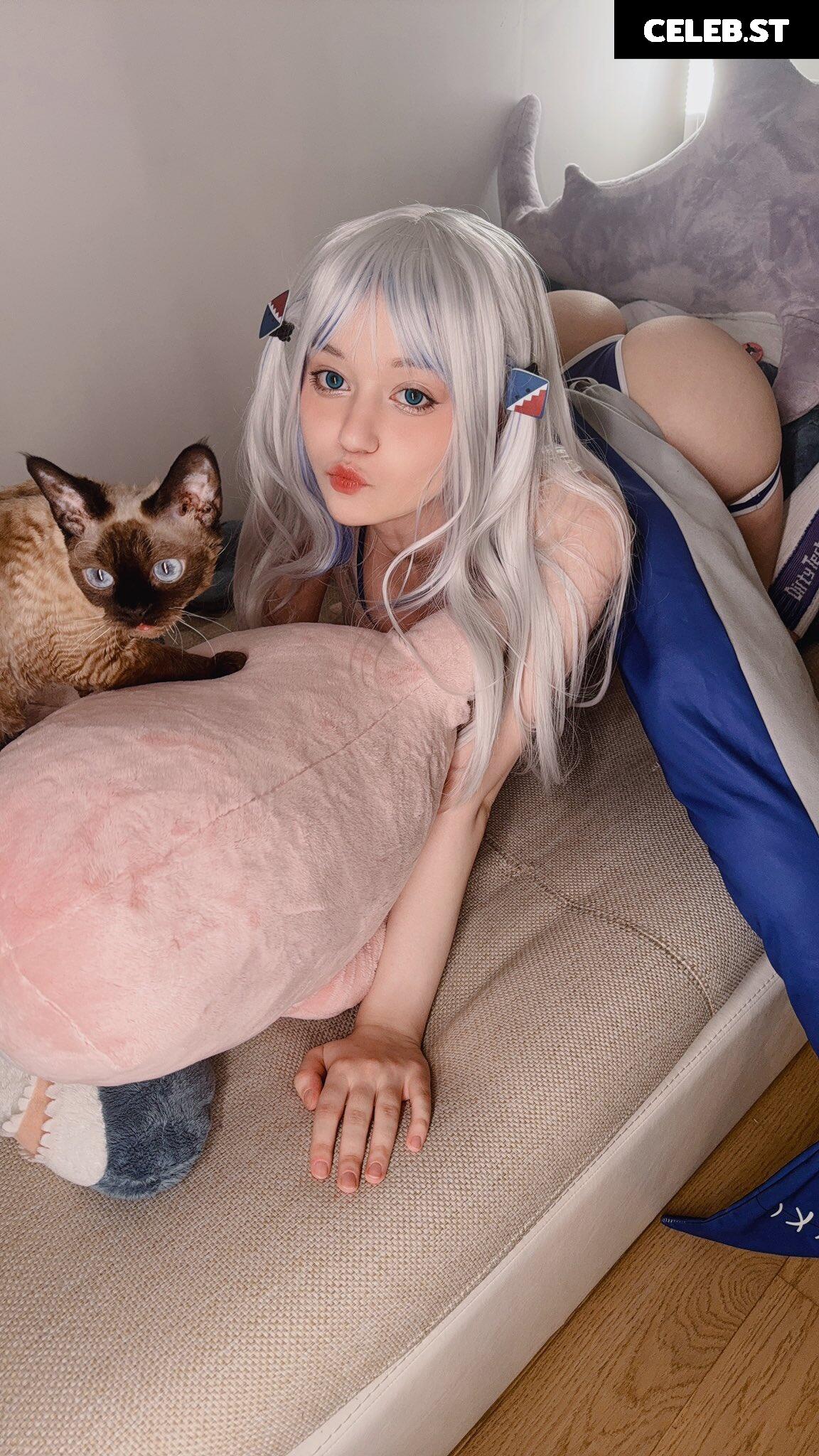 Donna loli Image 23844048
