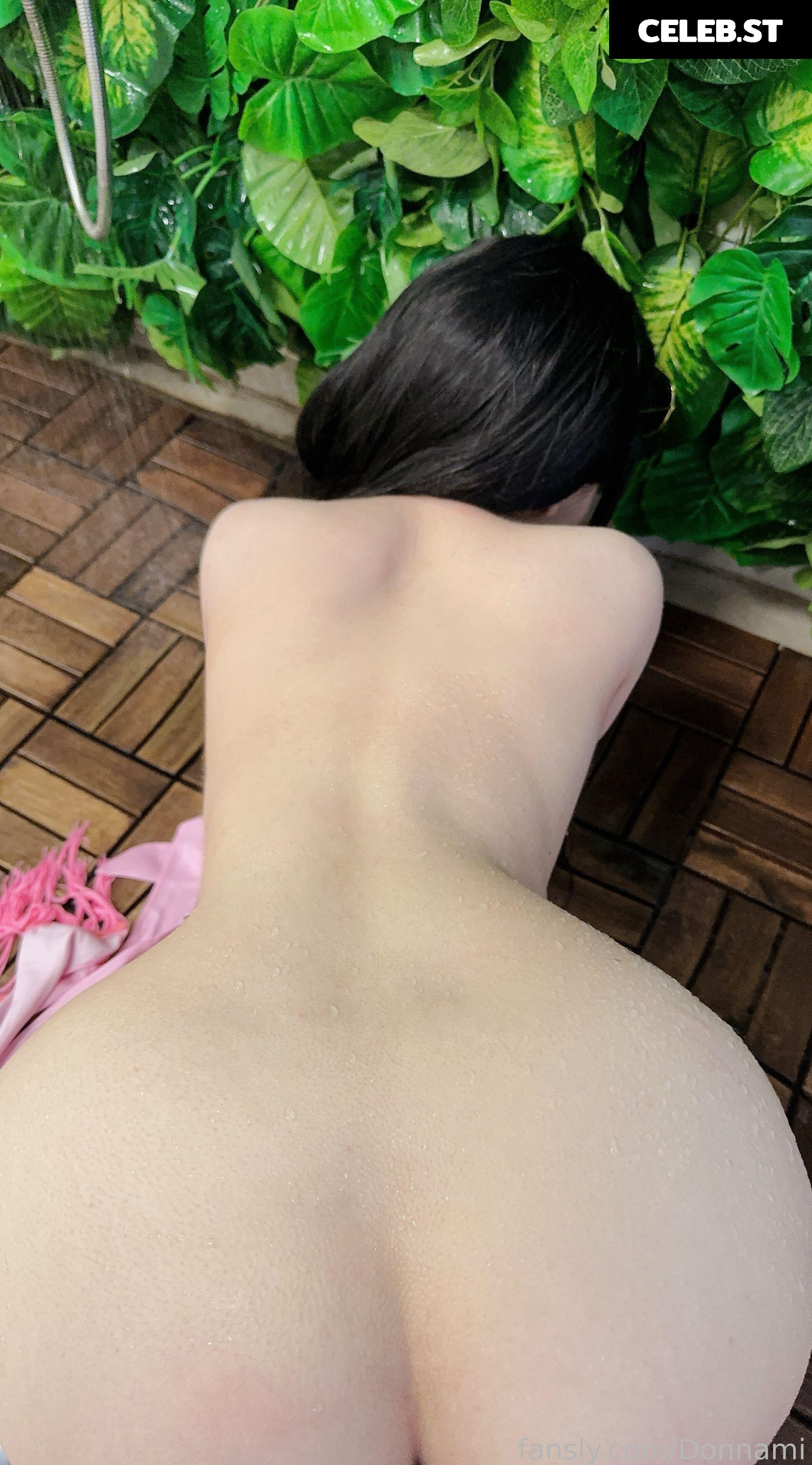 Donna loli Image 23844346