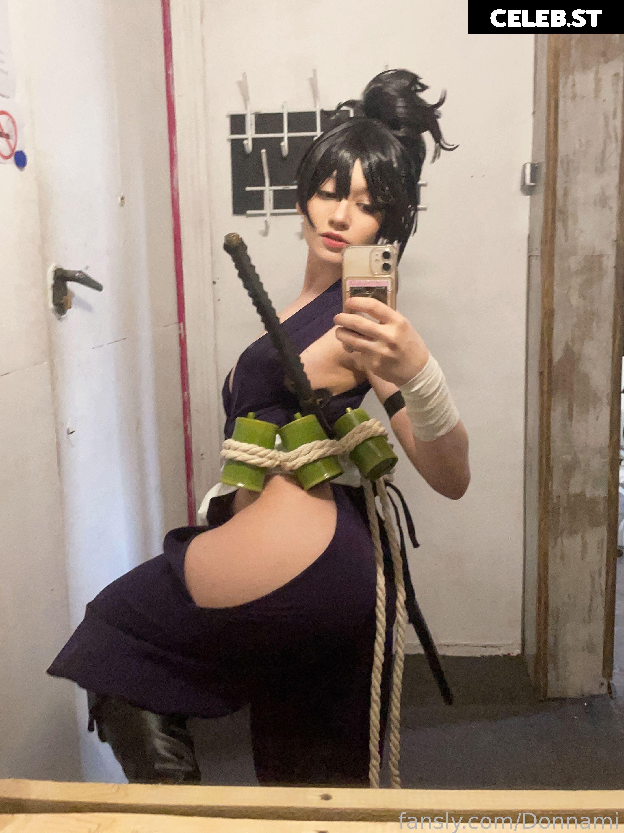 Donna loli Image 23844378