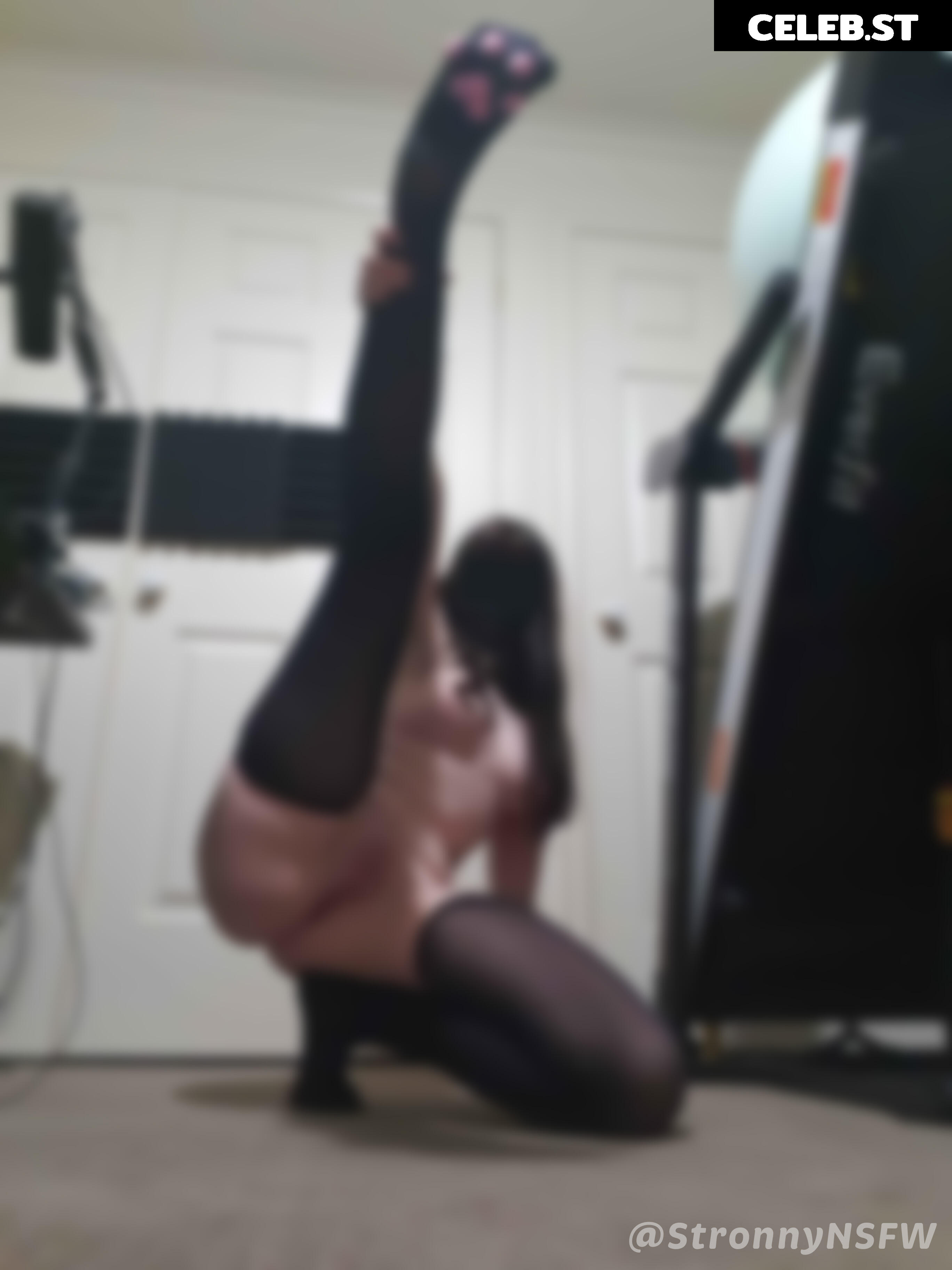 DudeTL Image 23846478