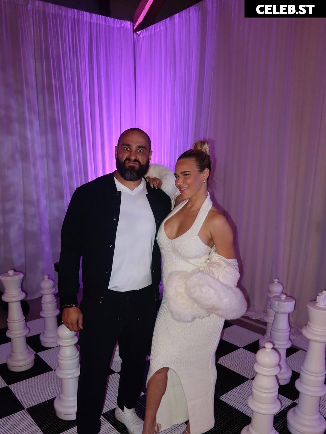 WWE Lana / CJ Perry Image 23840888