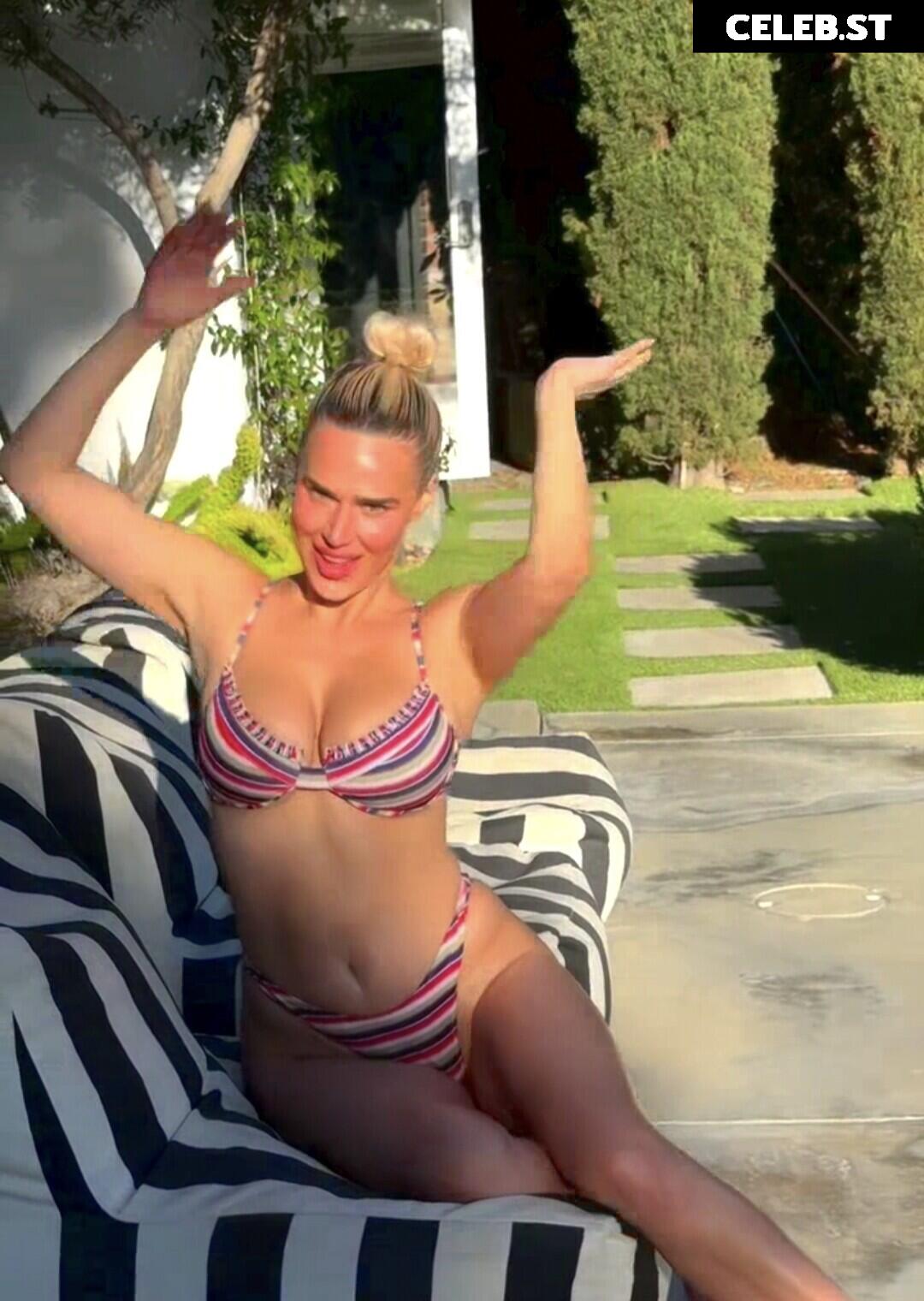 WWE Lana / CJ Perry Image 23840808