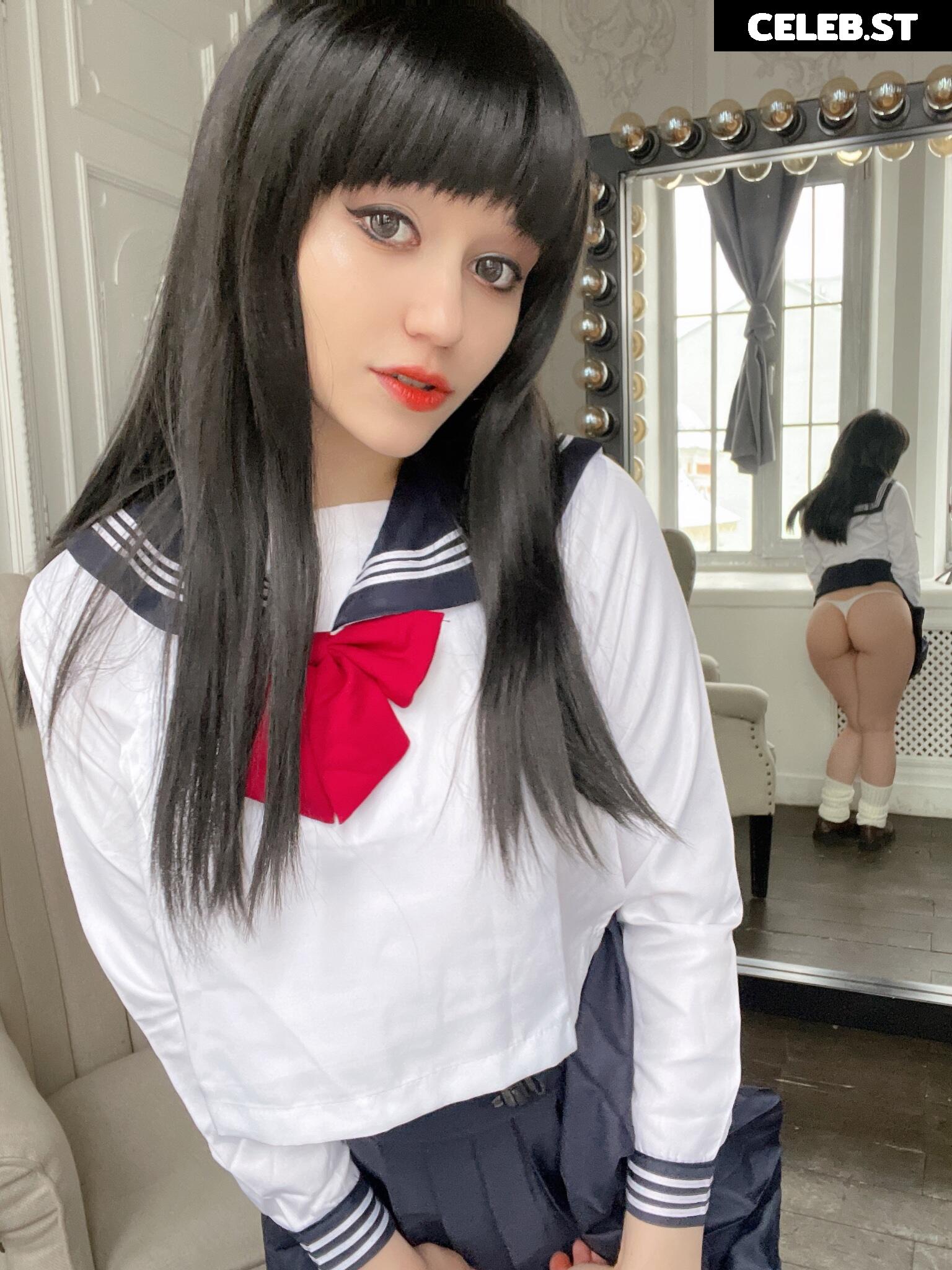 Donna loli Image 23843524