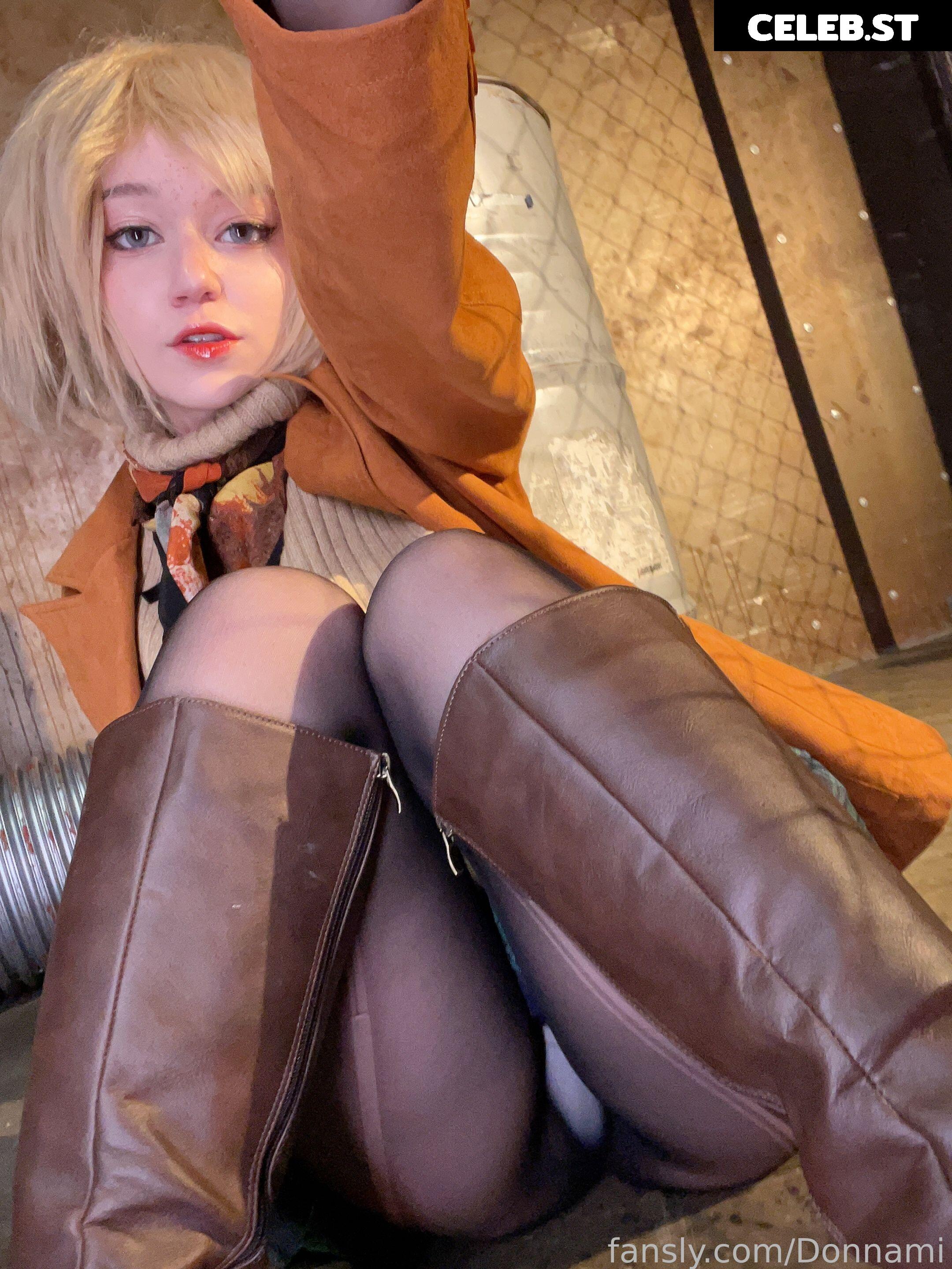 Donna loli Image 23843472