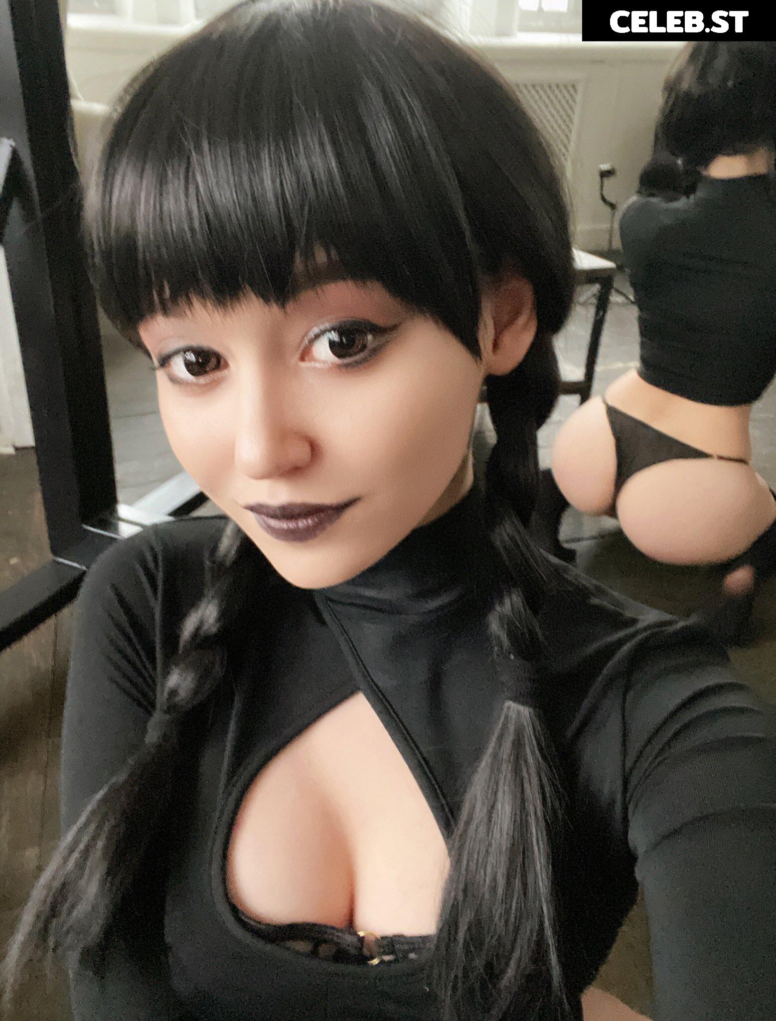 Donna loli Image 23843094