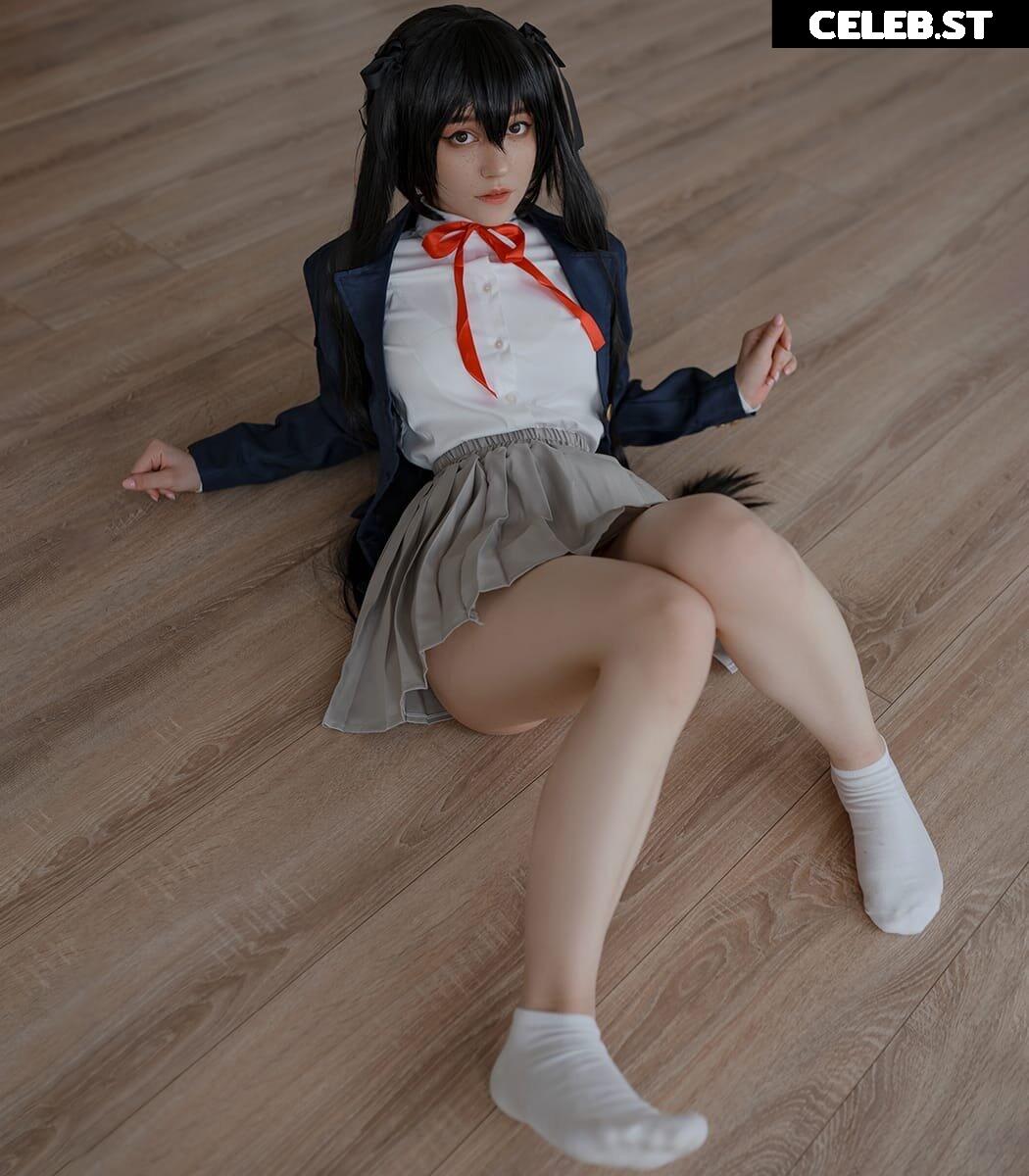 Donna loli Image 23843042