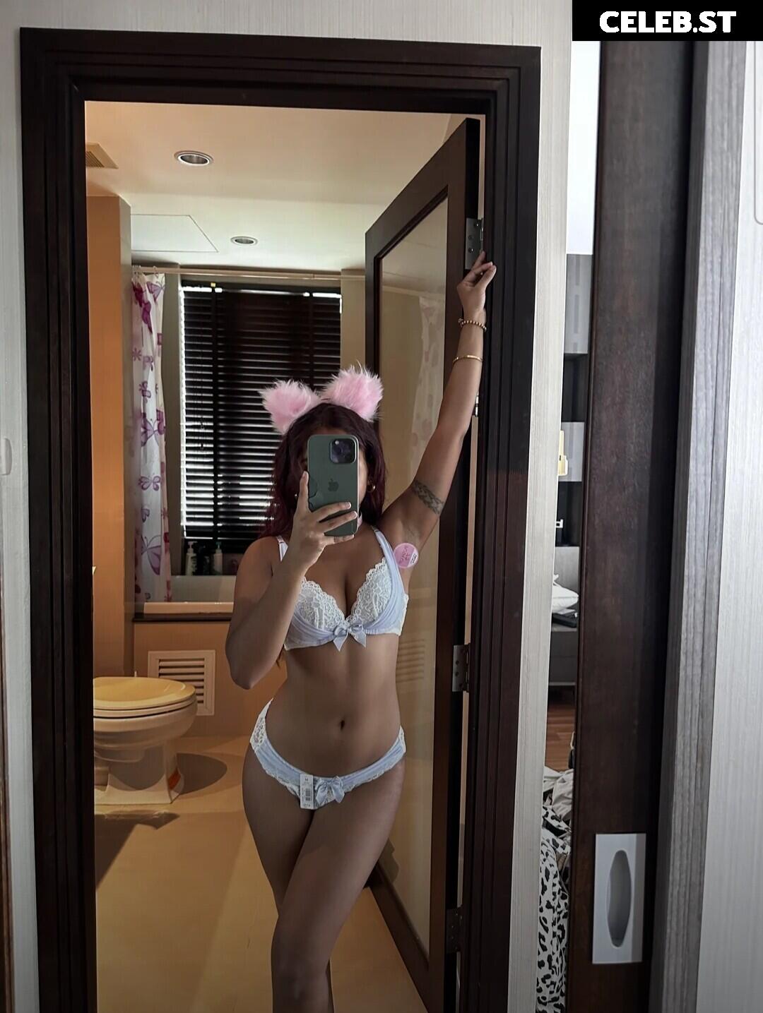 Mia Z - miaz1234 Image 23813846