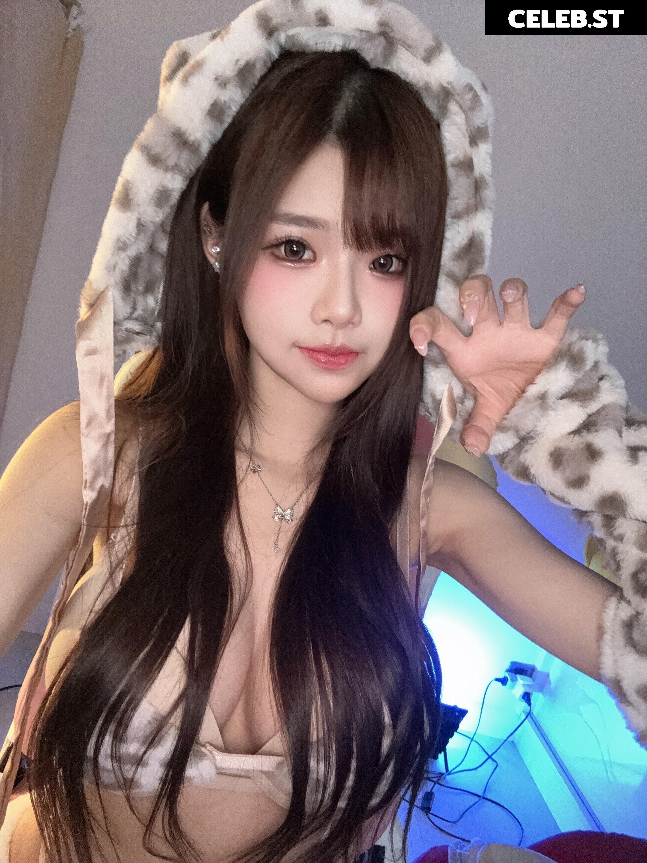 irissiri129 / irisyiyi_ / 艾怡 Image 23828934