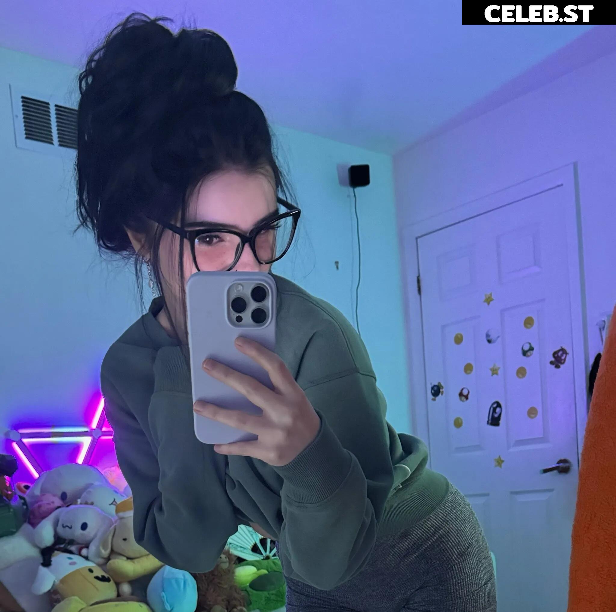 Avivasofia Oxythoughtin misopacketbae Image 23827817