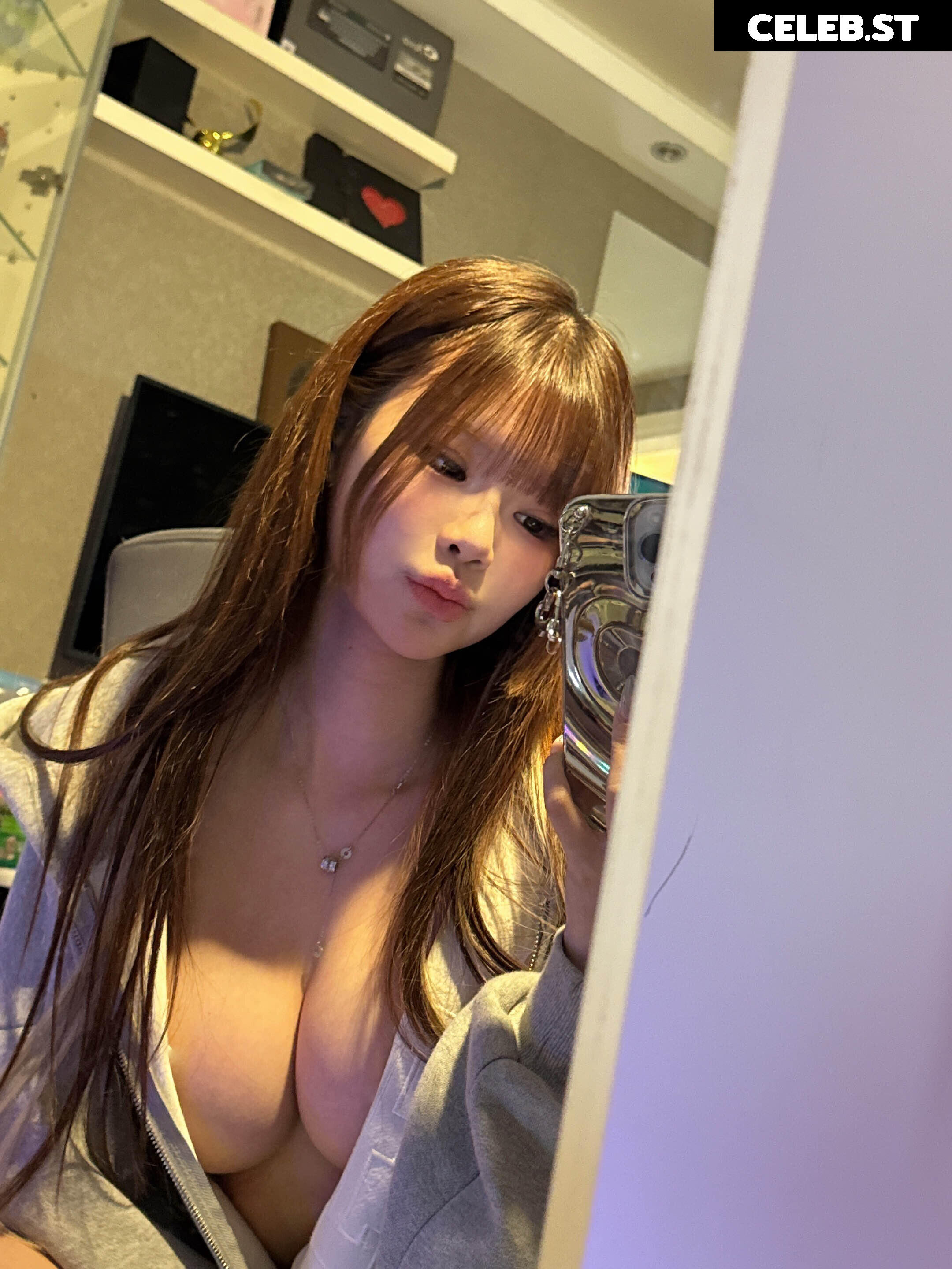 irissiri129 / irisyiyi_ / 艾怡 Image 23829003