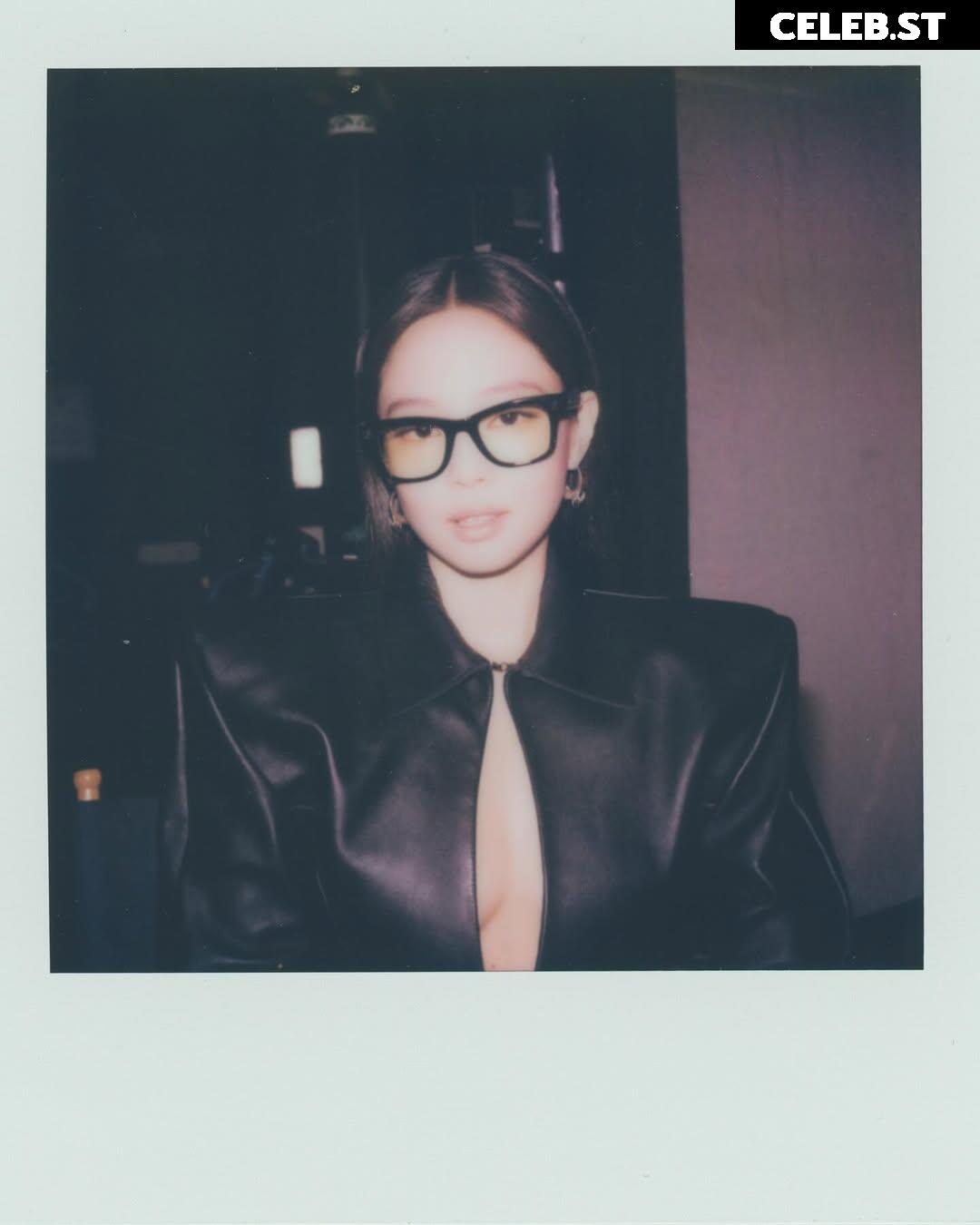 Jennie | BLΛƆKPIИK (Blackpink) Image 23838011
