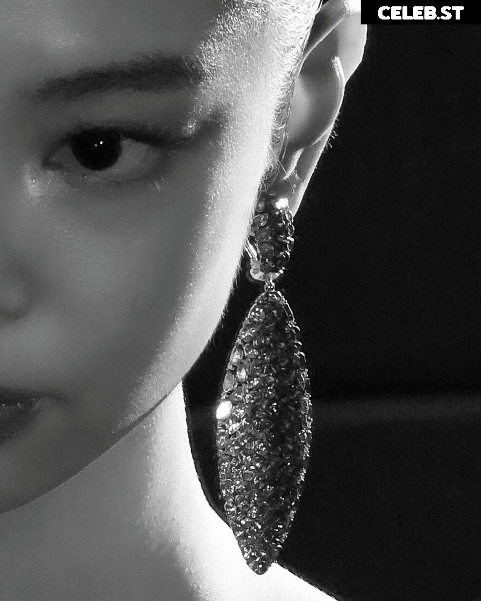 Jennie | BLΛƆKPIИK (Blackpink) Image 23838047