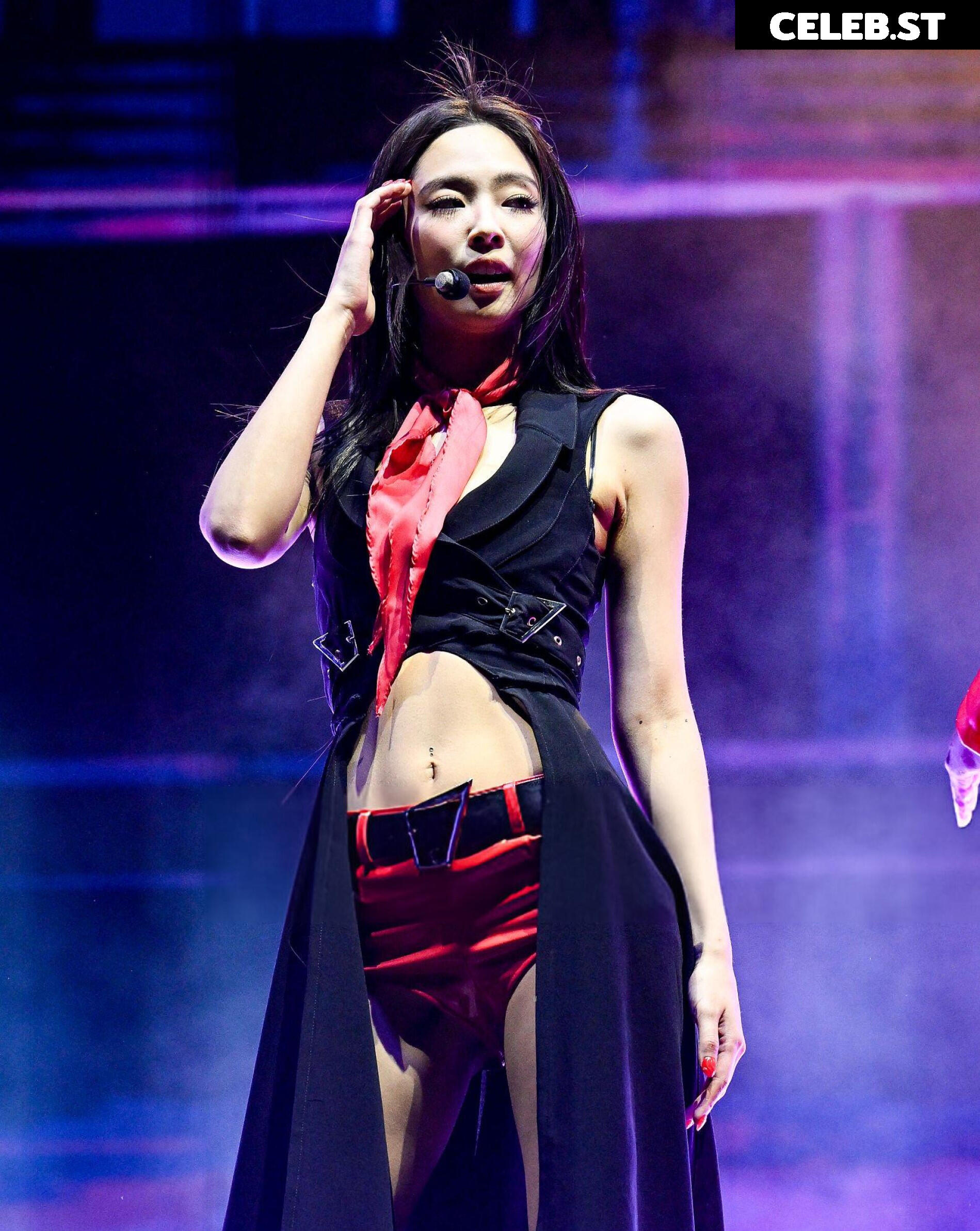 Jennie | BLΛƆKPIИK (Blackpink) Image 23835819