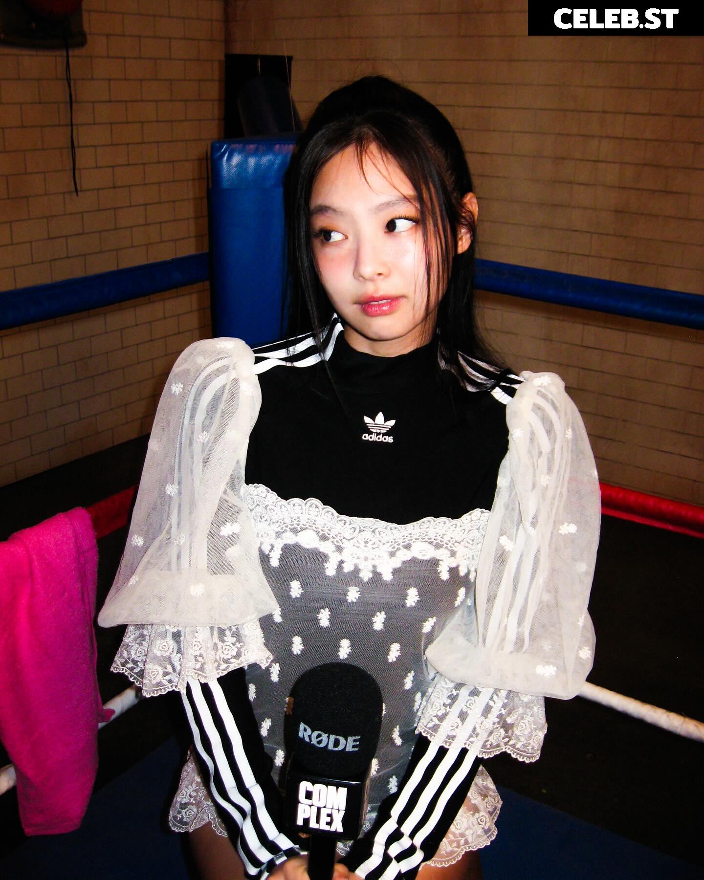 Jennie | BLΛƆKPIИK (Blackpink) Image 23835777