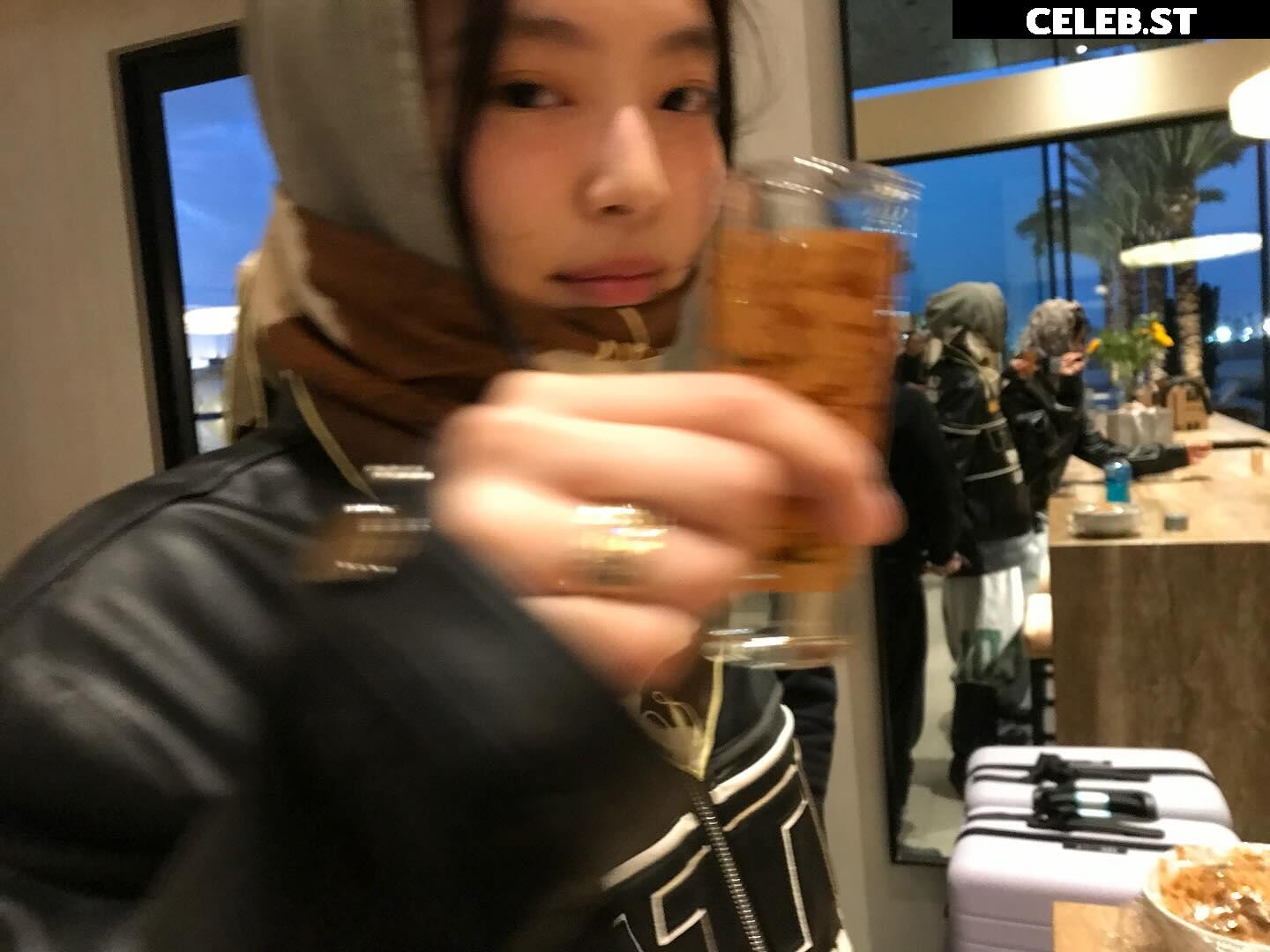 Jennie | BLΛƆKPIИK (Blackpink) Image 23835779
