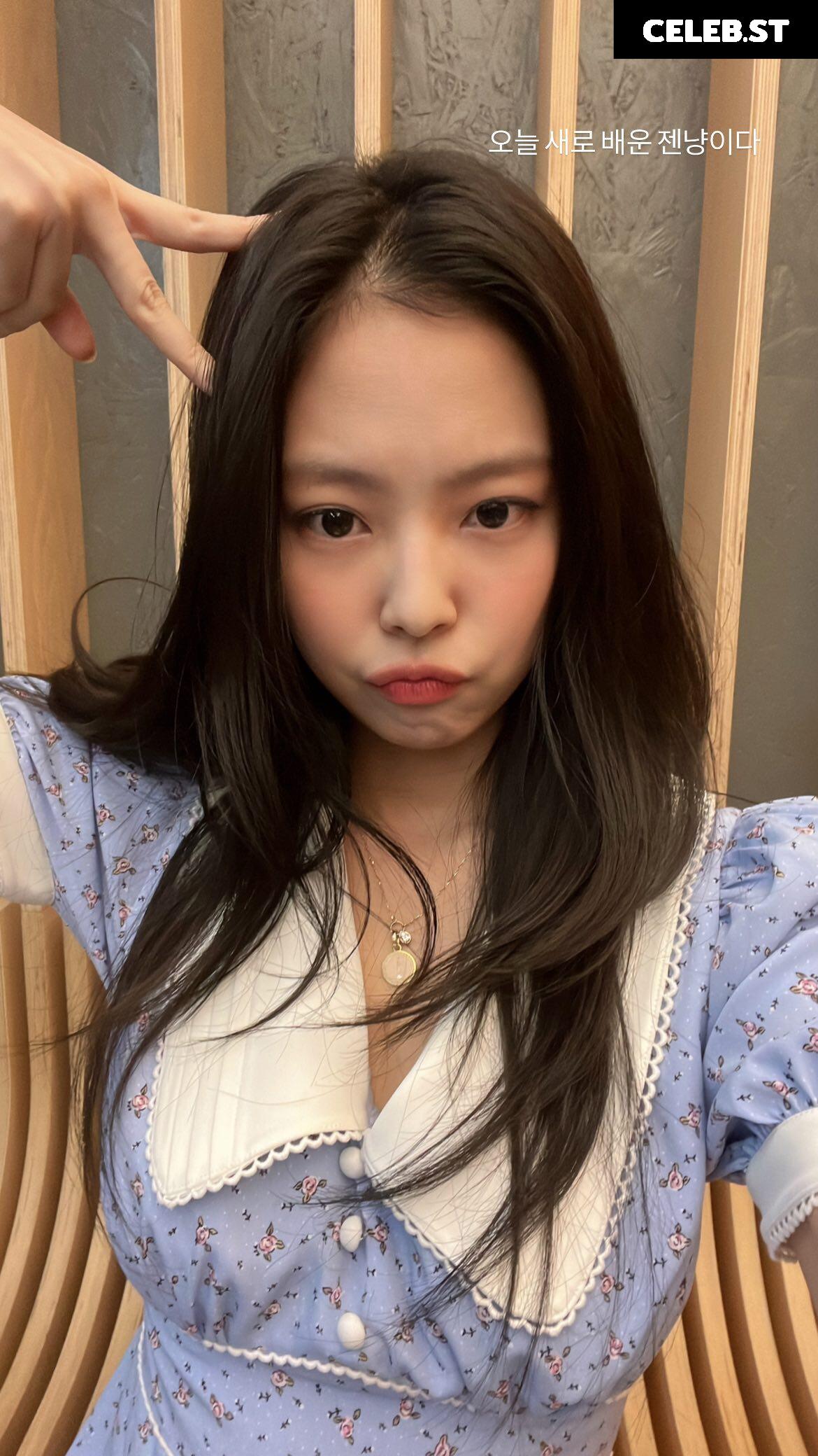 Jennie | BLΛƆKPIИK (Blackpink) Image 23835617