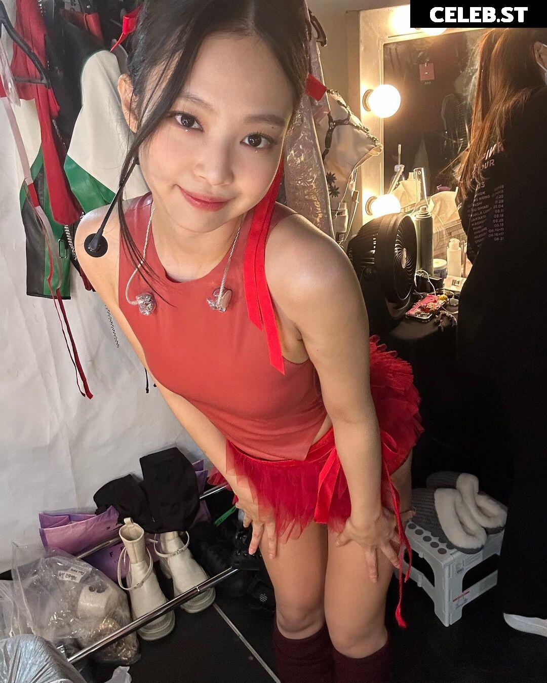 Jennie | BLΛƆKPIИK (Blackpink) Image 23835661