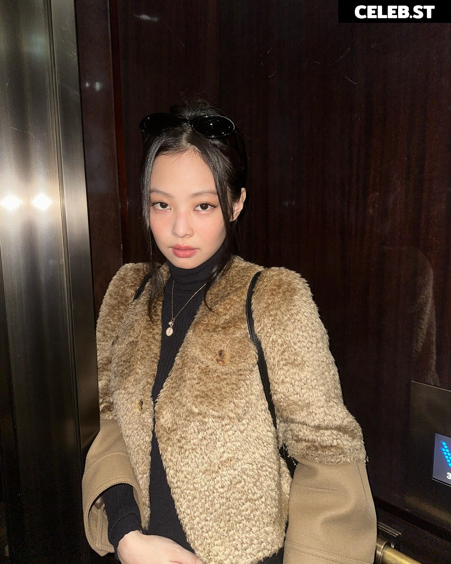 Jennie | BLΛƆKPIИK (Blackpink) Image 23835648