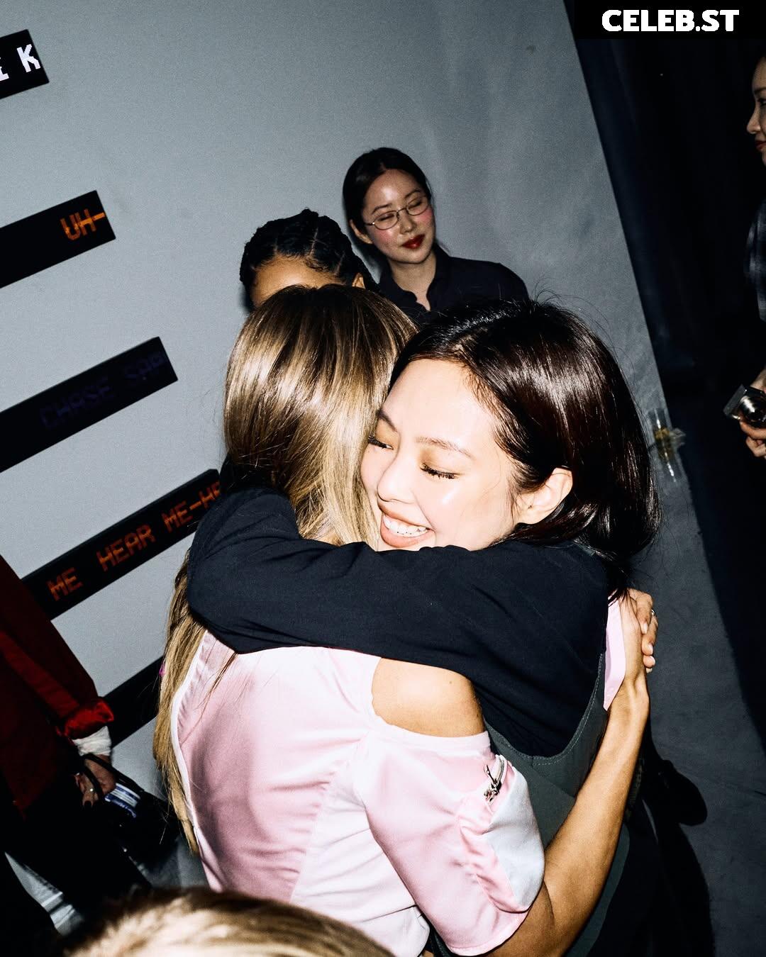Jennie | BLΛƆKPIИK (Blackpink) Image 23837999