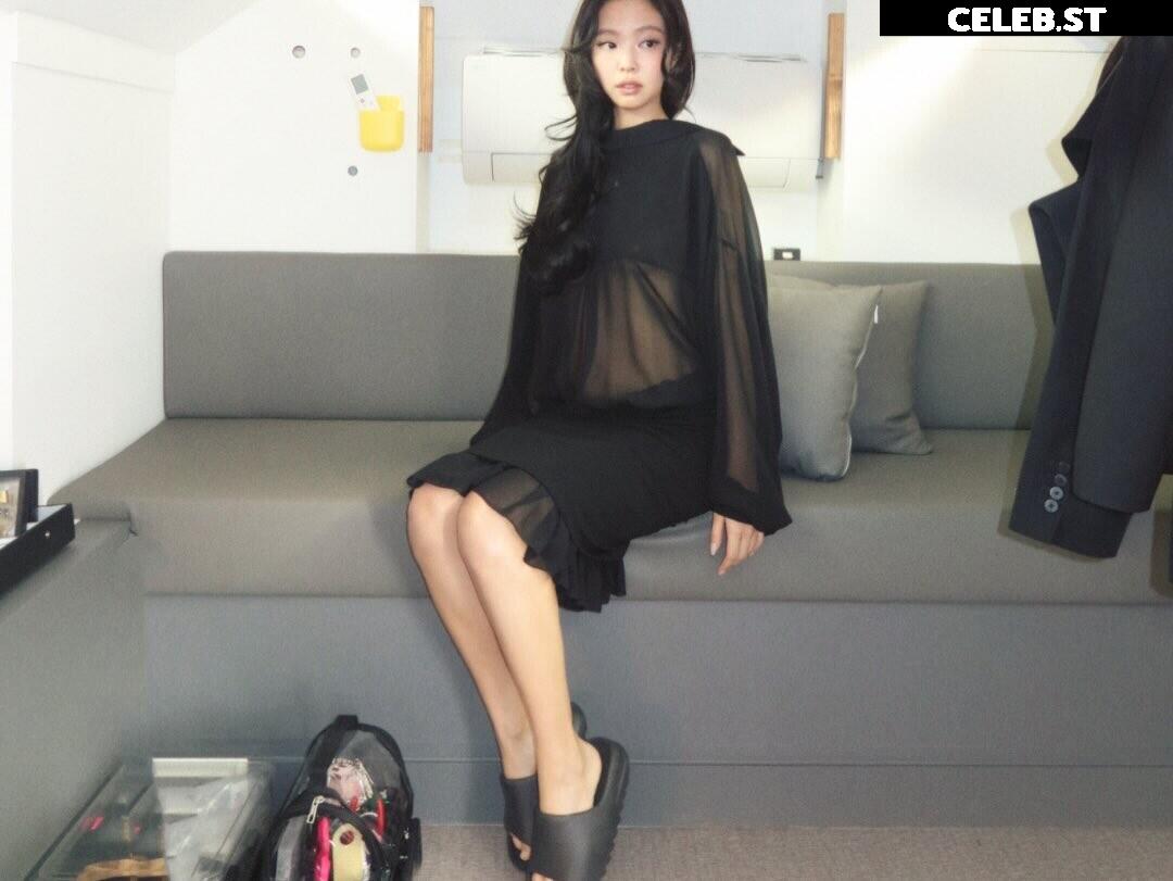 Jennie | BLΛƆKPIИK (Blackpink) Image 23837929