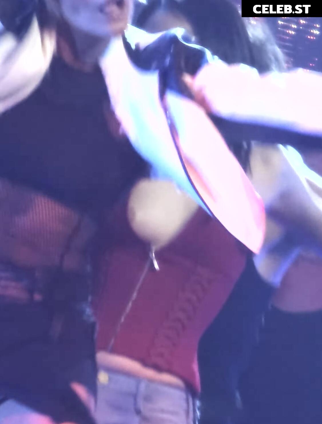 Jennie | BLΛƆKPIИK (Blackpink) Image 23837962