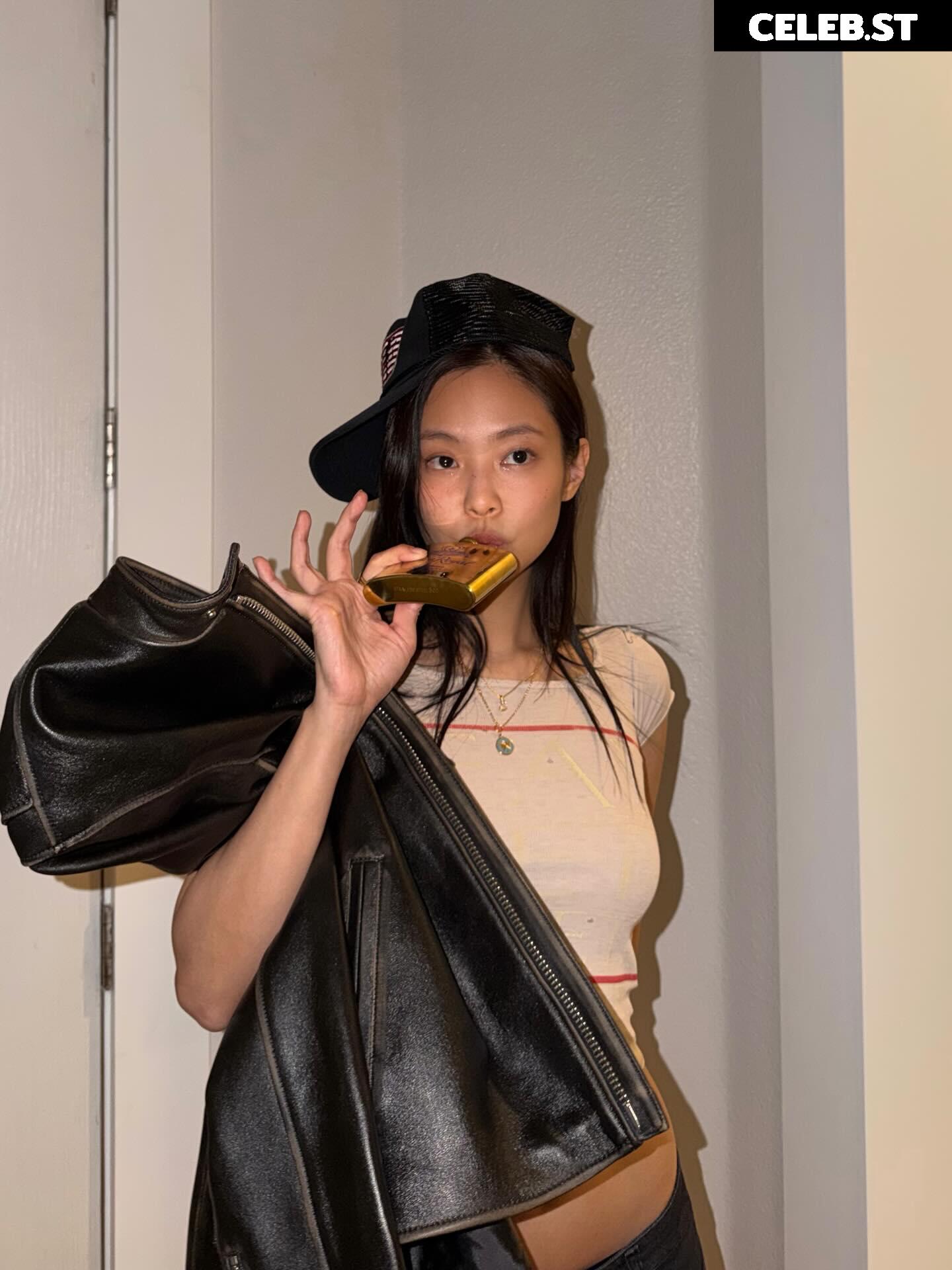 Jennie | BLΛƆKPIИK (Blackpink) Image 23837968